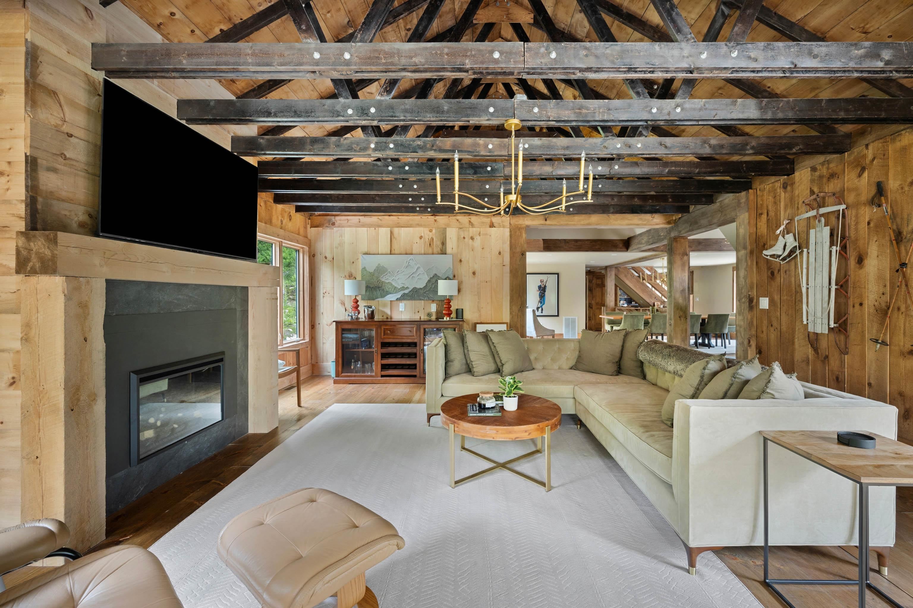 65 Lower Taylor Hill Road