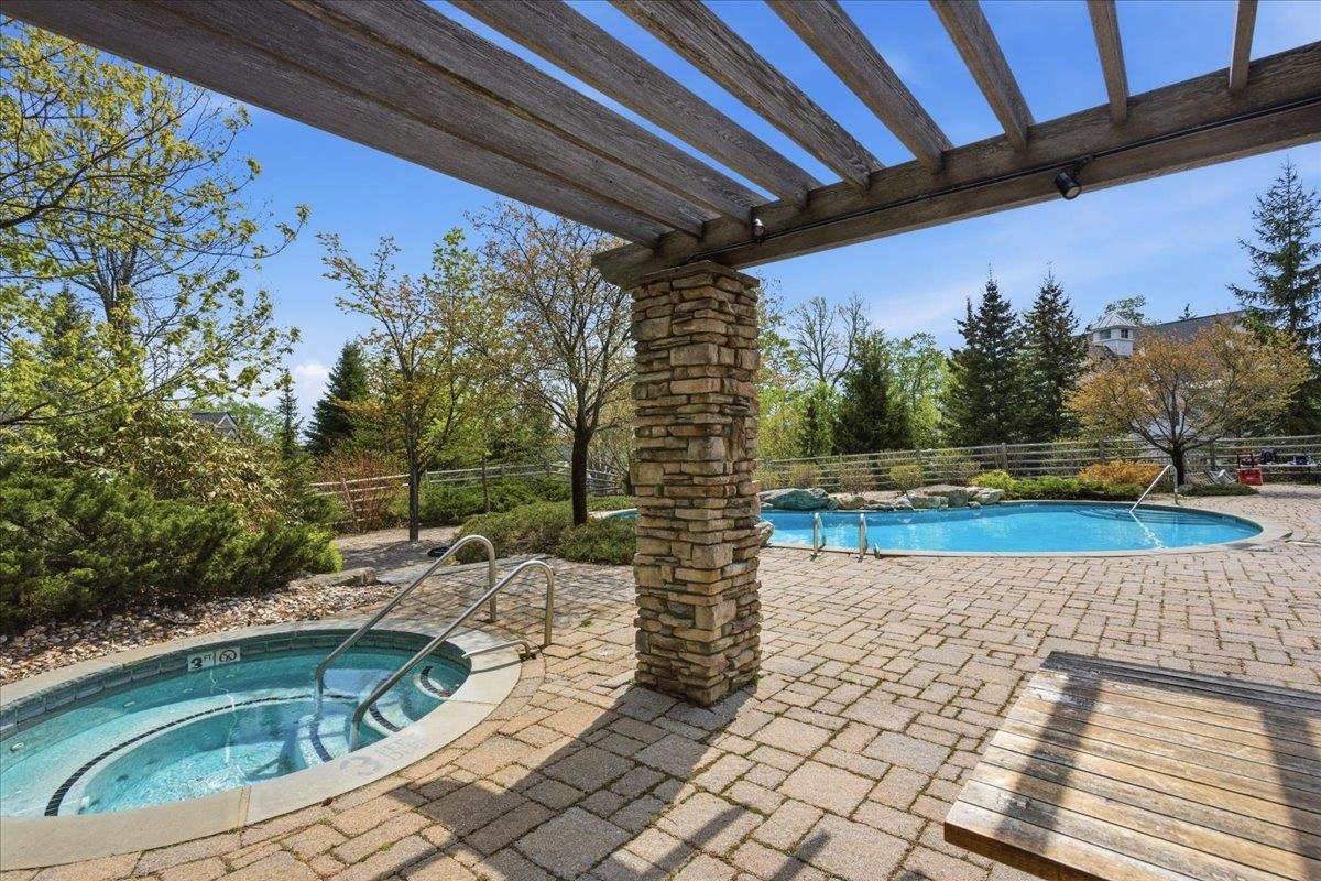 47B Sun Bowl Ridge Road