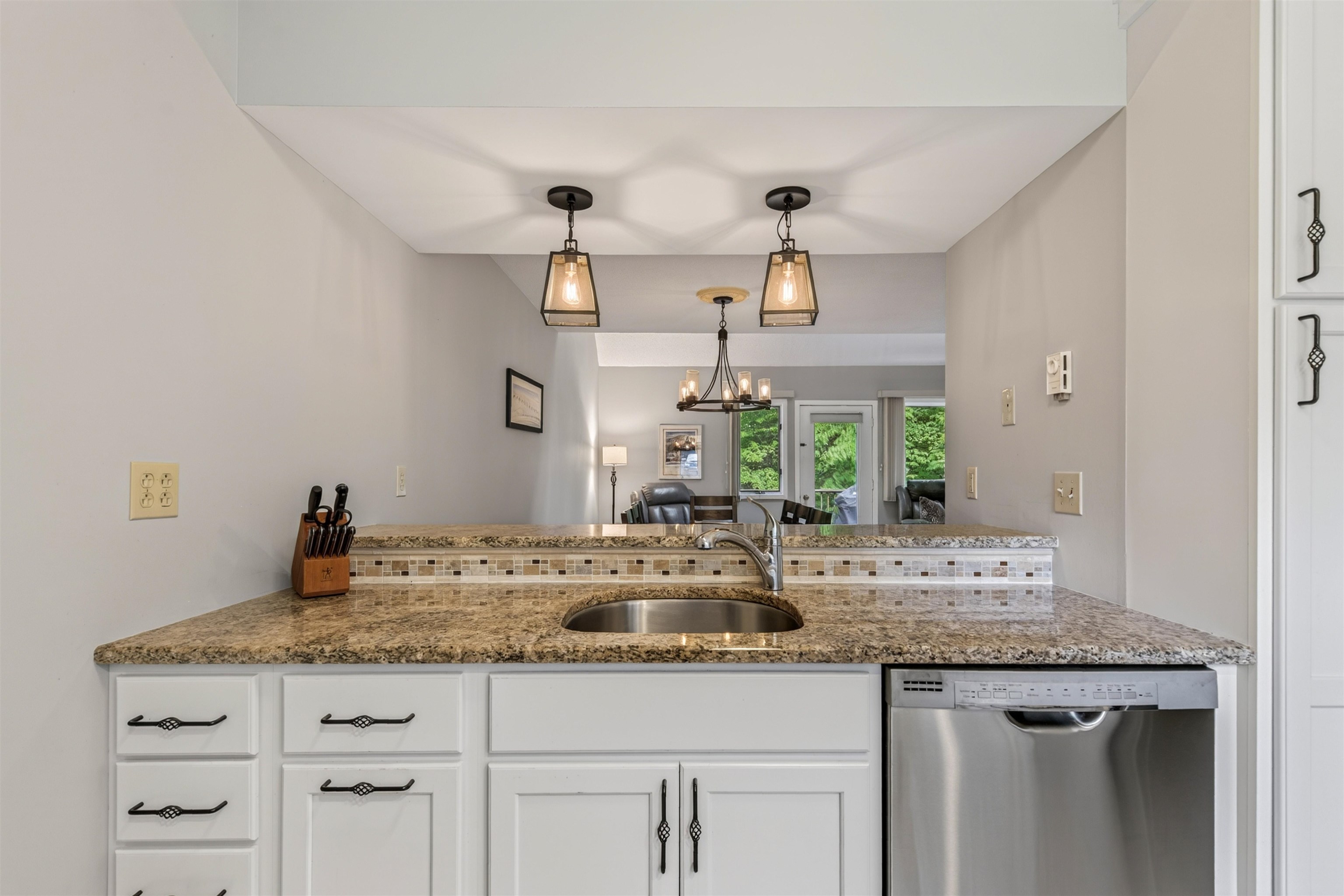 18 High Point Drive Unit: 501