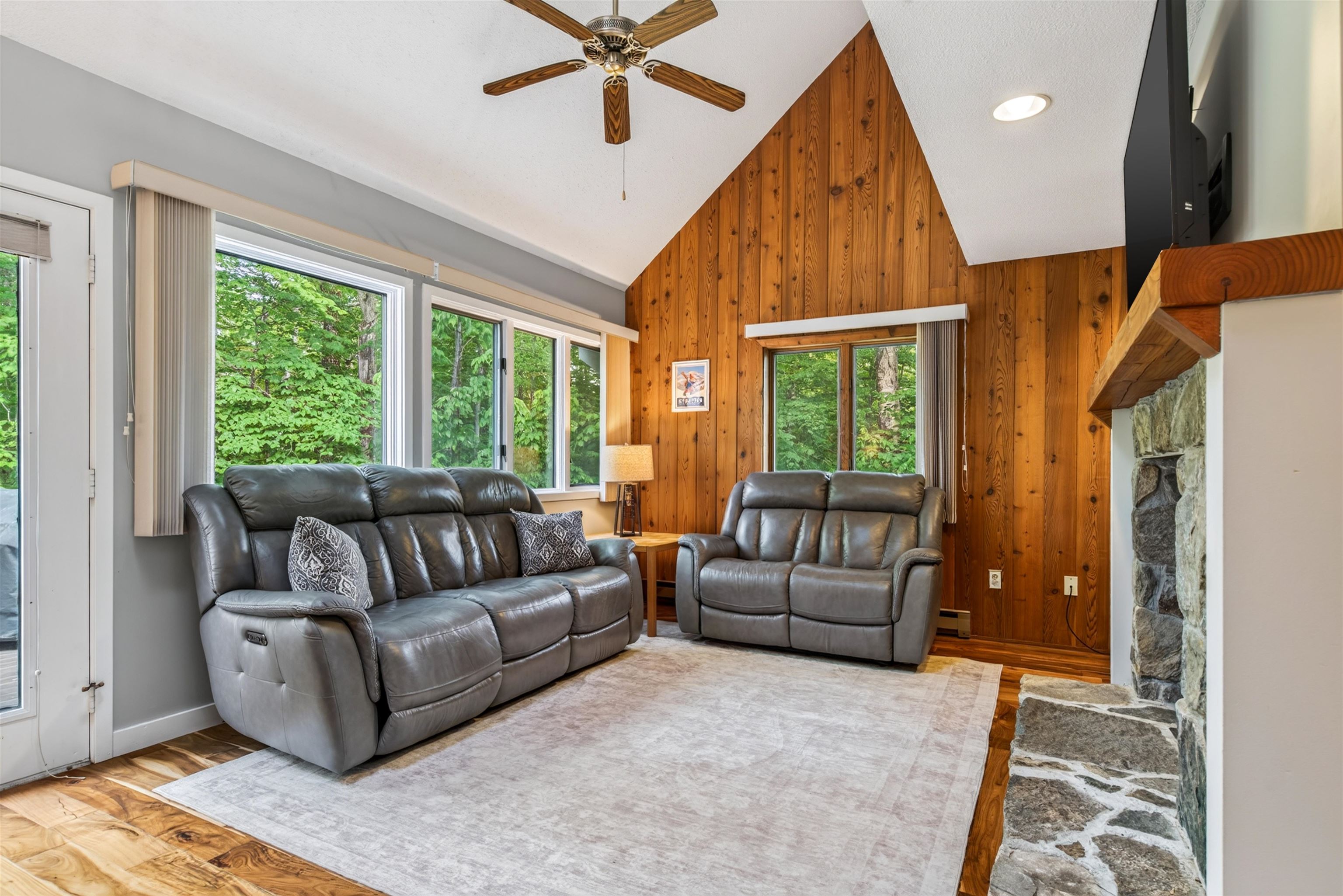 18 High Point Drive Unit: 501