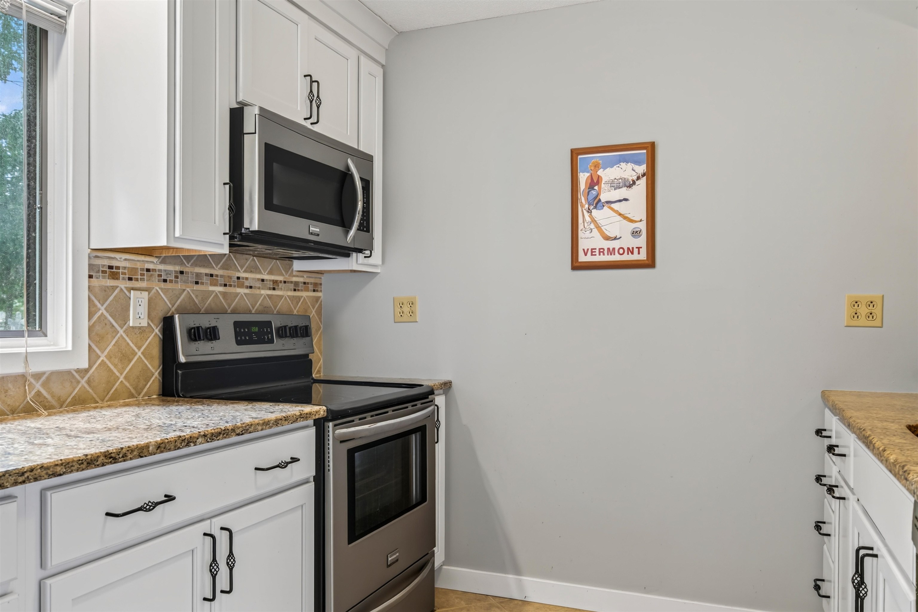 18 High Point Drive Unit: 501
