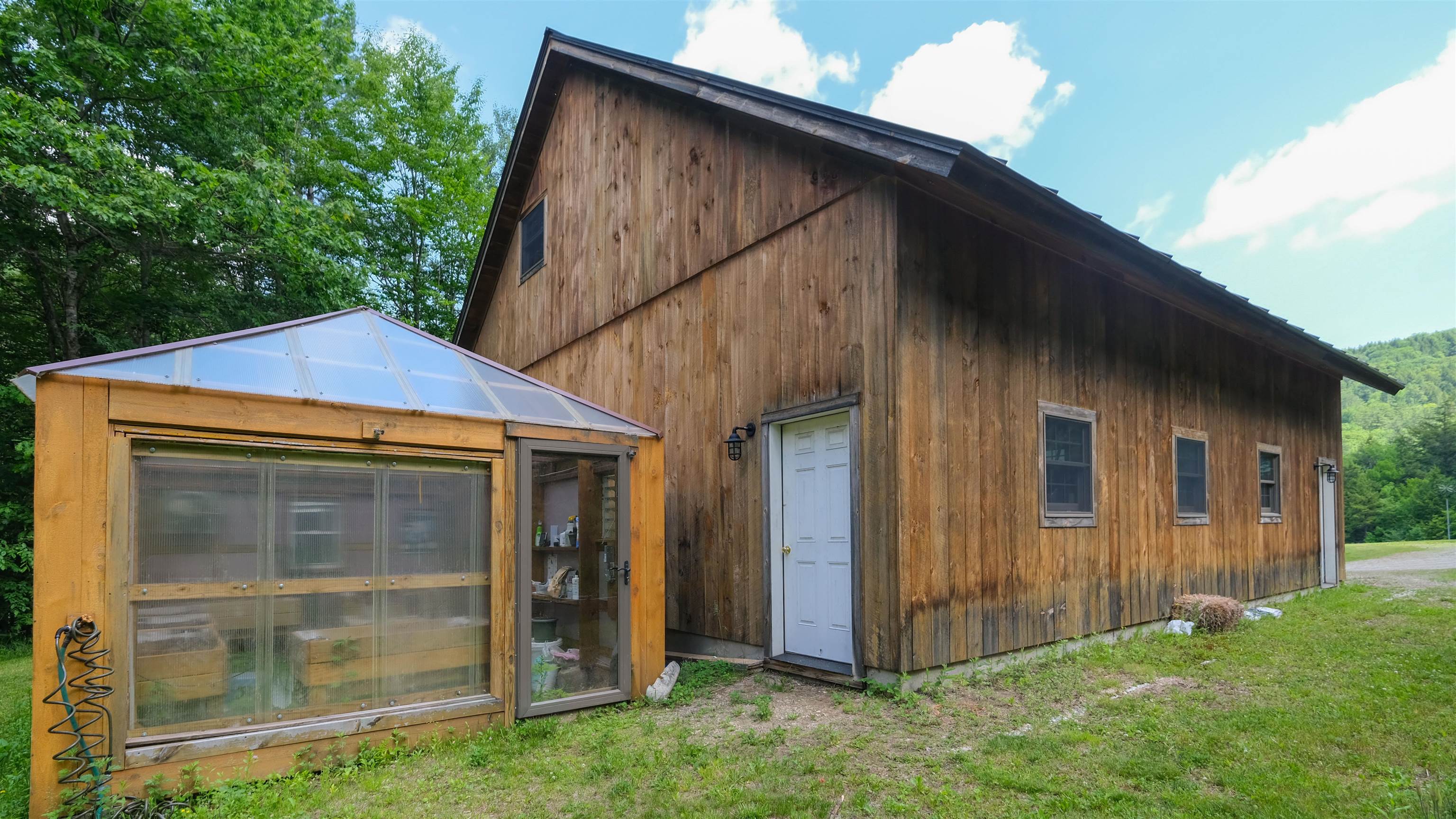 955 Smokeshire Road