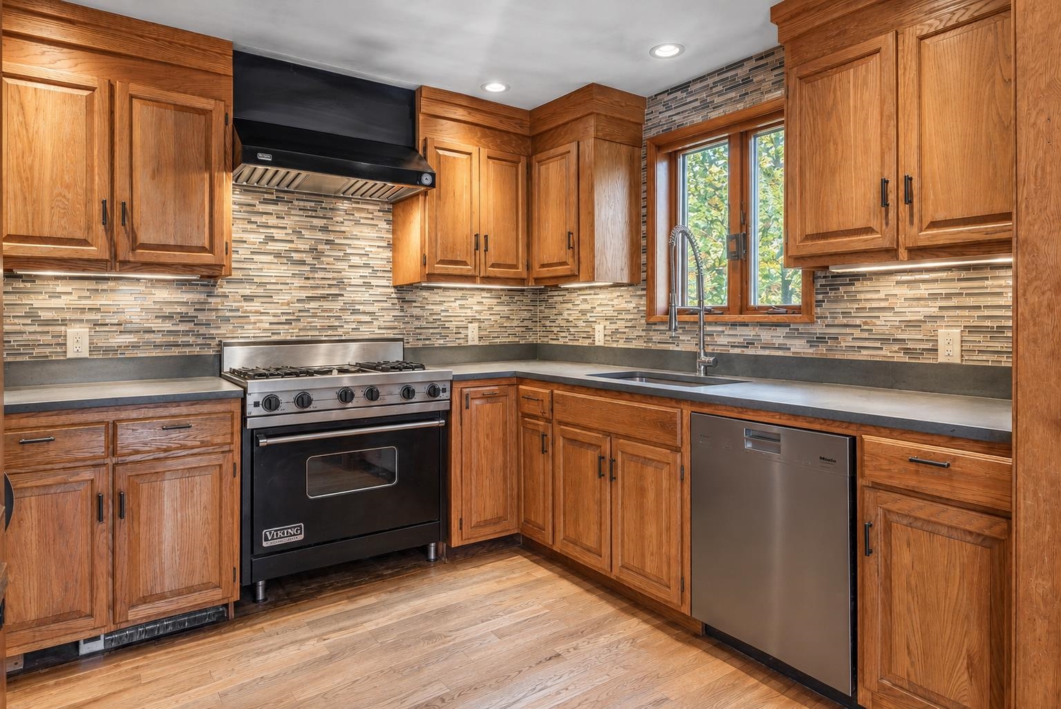 1886 Winhall Hollow Road