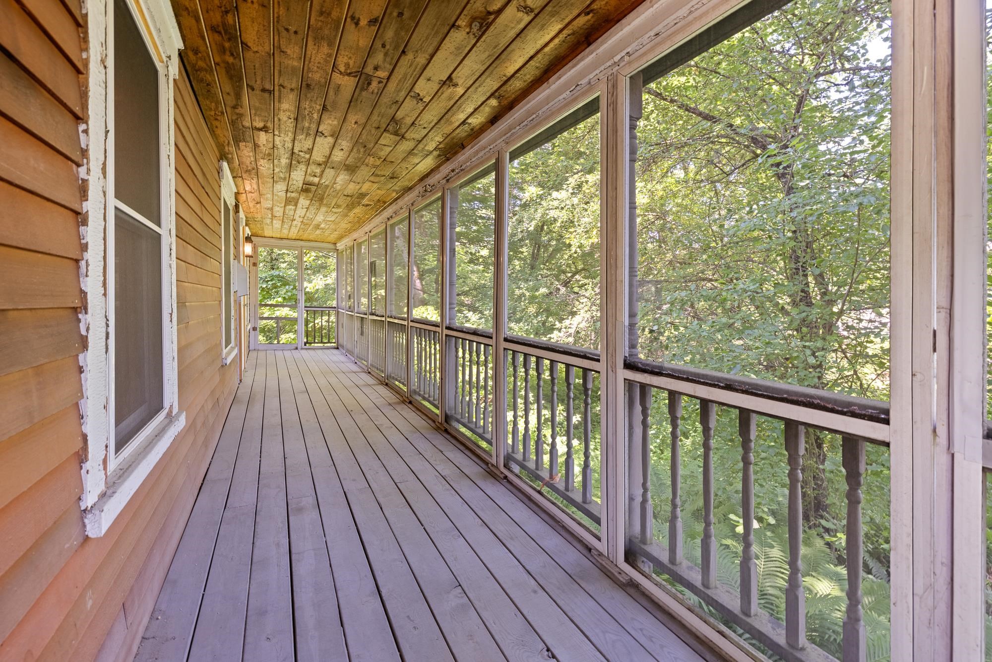 16 Old Farm Road Unit: 4