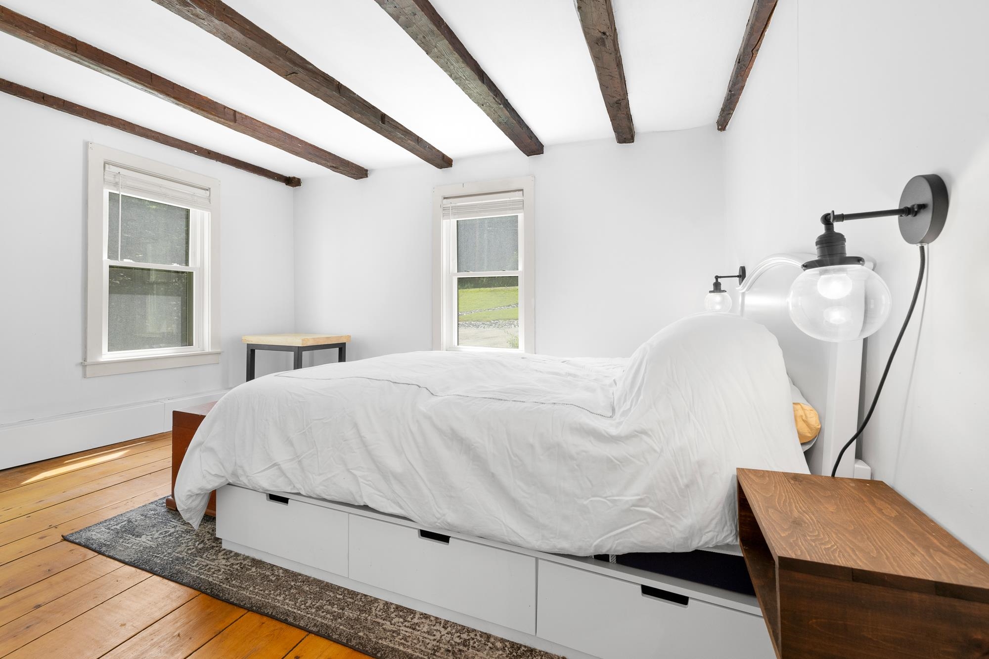 16 Old Farm Road Unit: 4