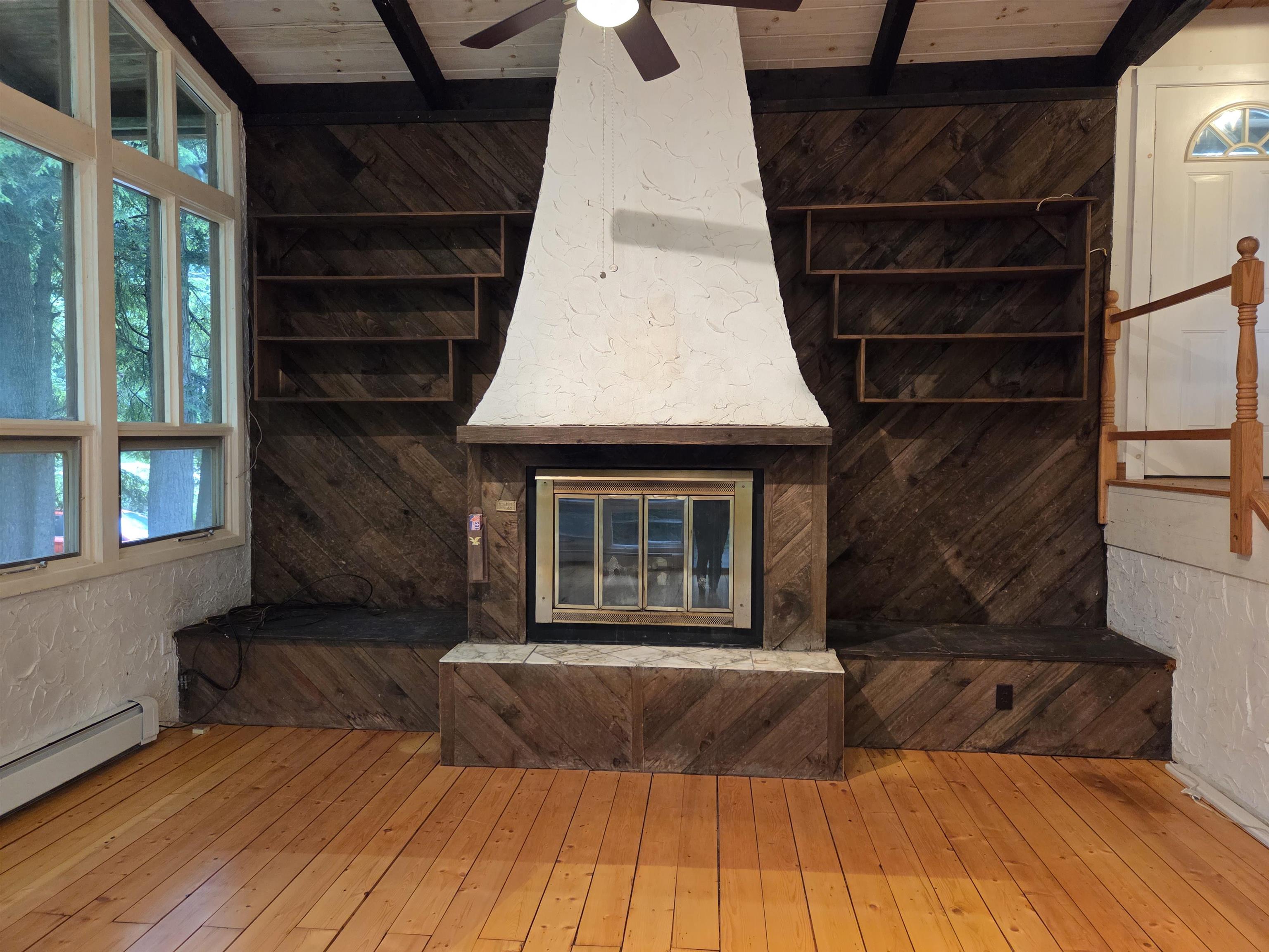 2 Tallwood Circle