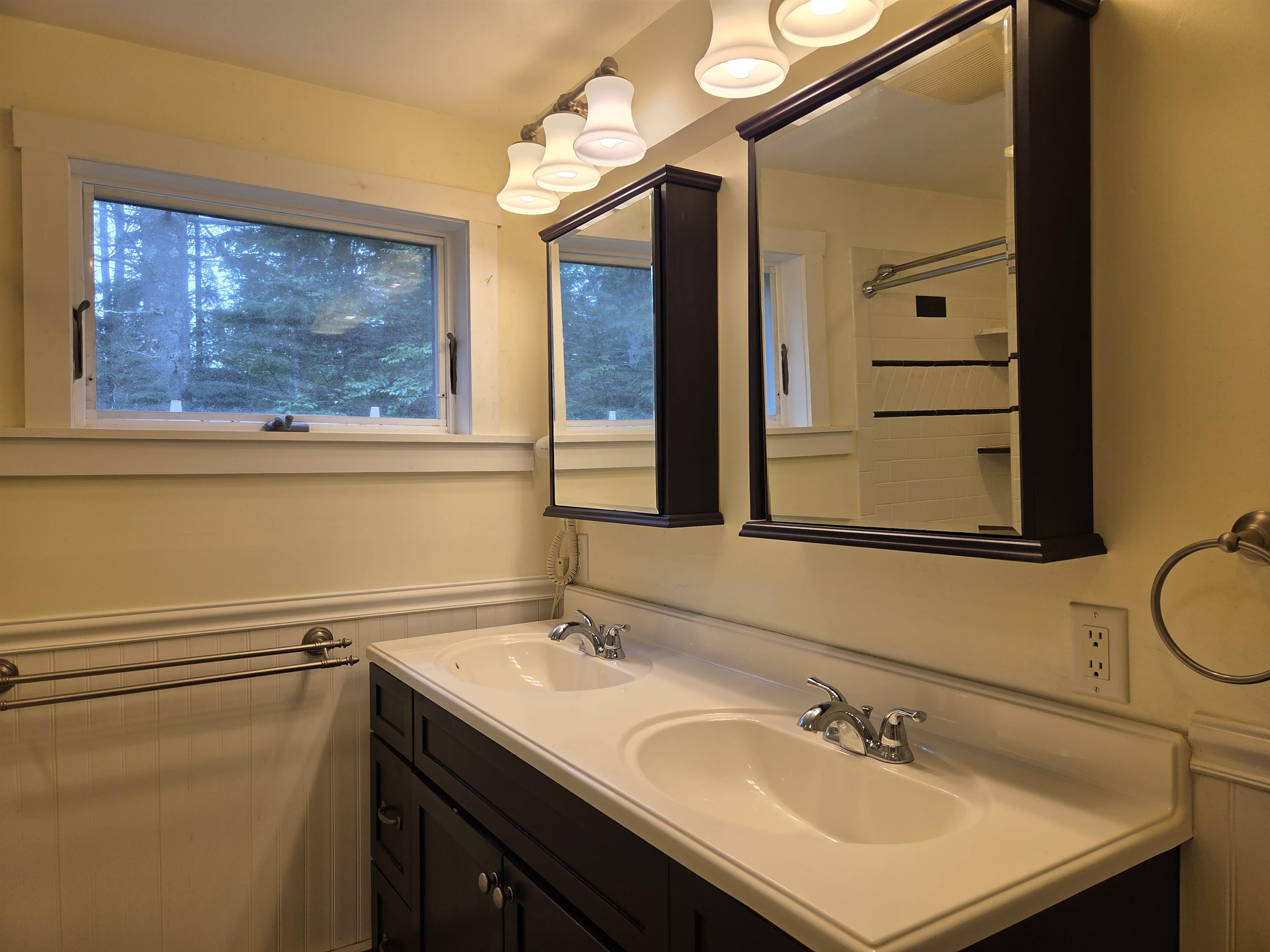2 Tallwood Circle
