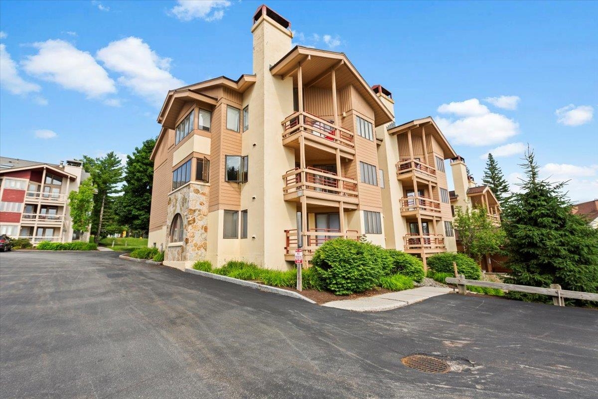 778 Stratton Mountain Access Road Unit: 2401