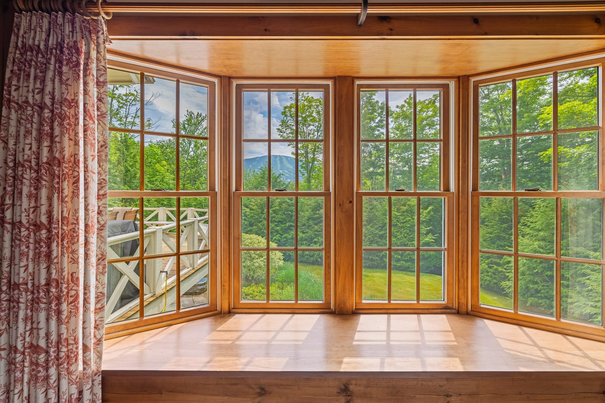 6 Sunset Ridge Road