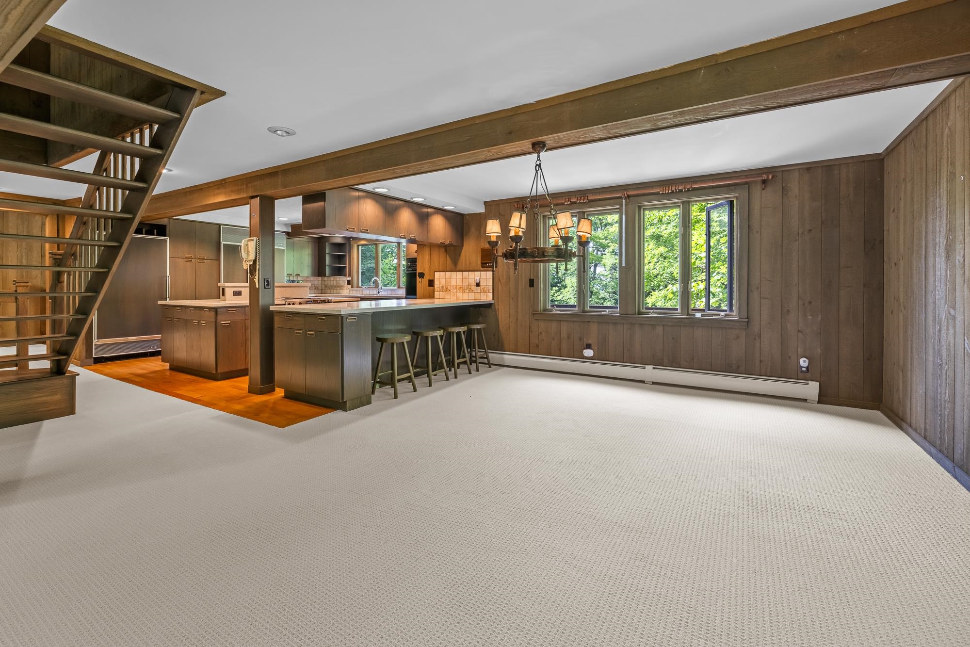 15 Sawmill Road