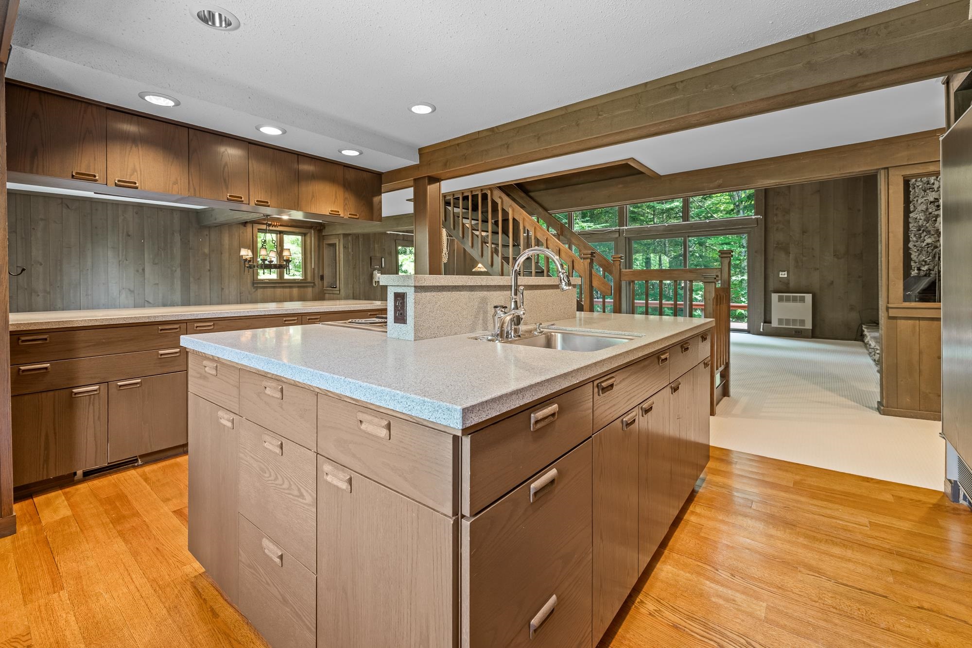 15 Sawmill Road