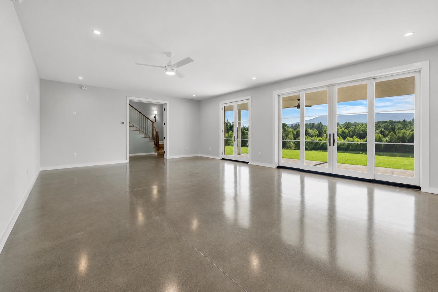 123 Nichols Road