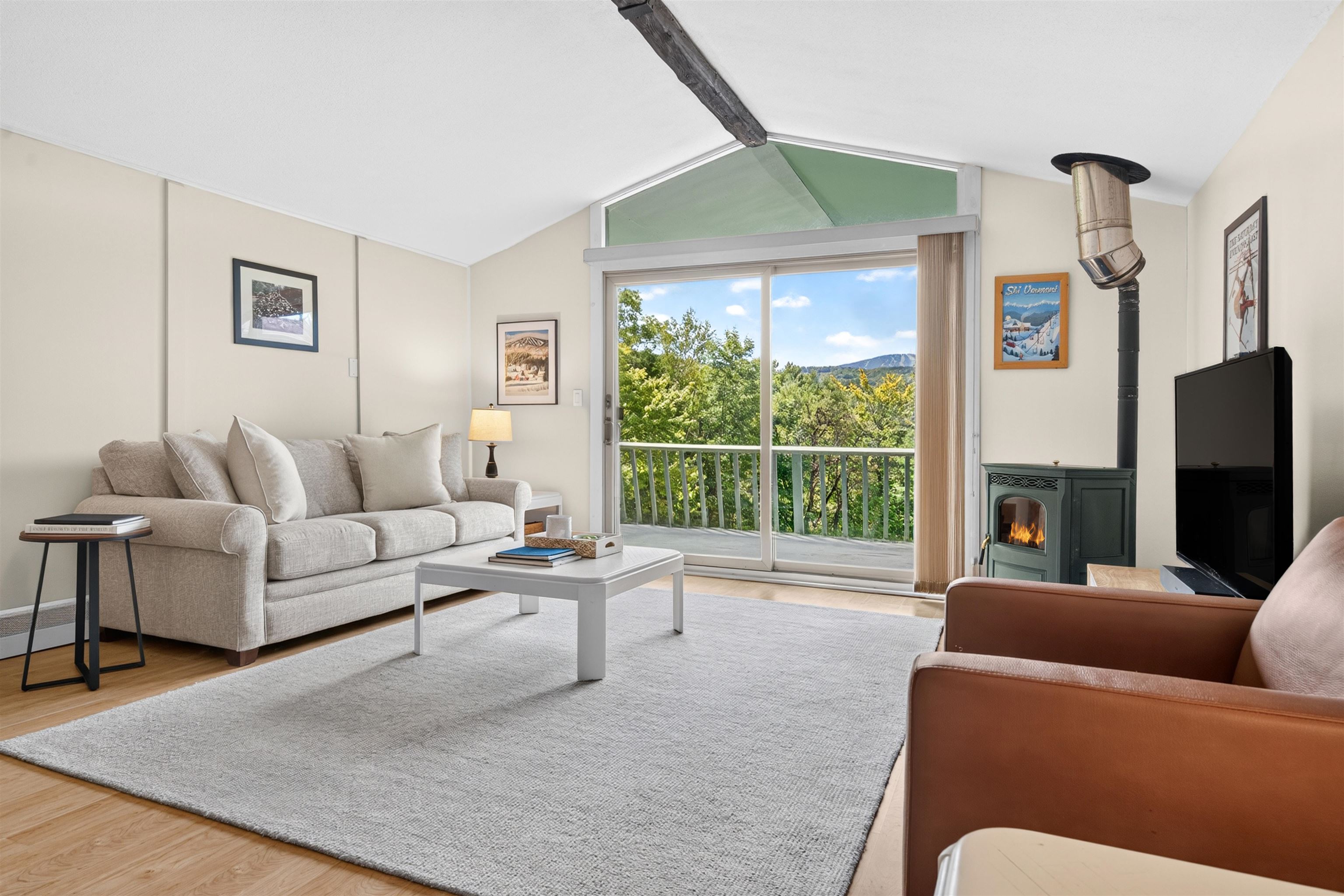 19 Winhall Condo Road Unit: 4