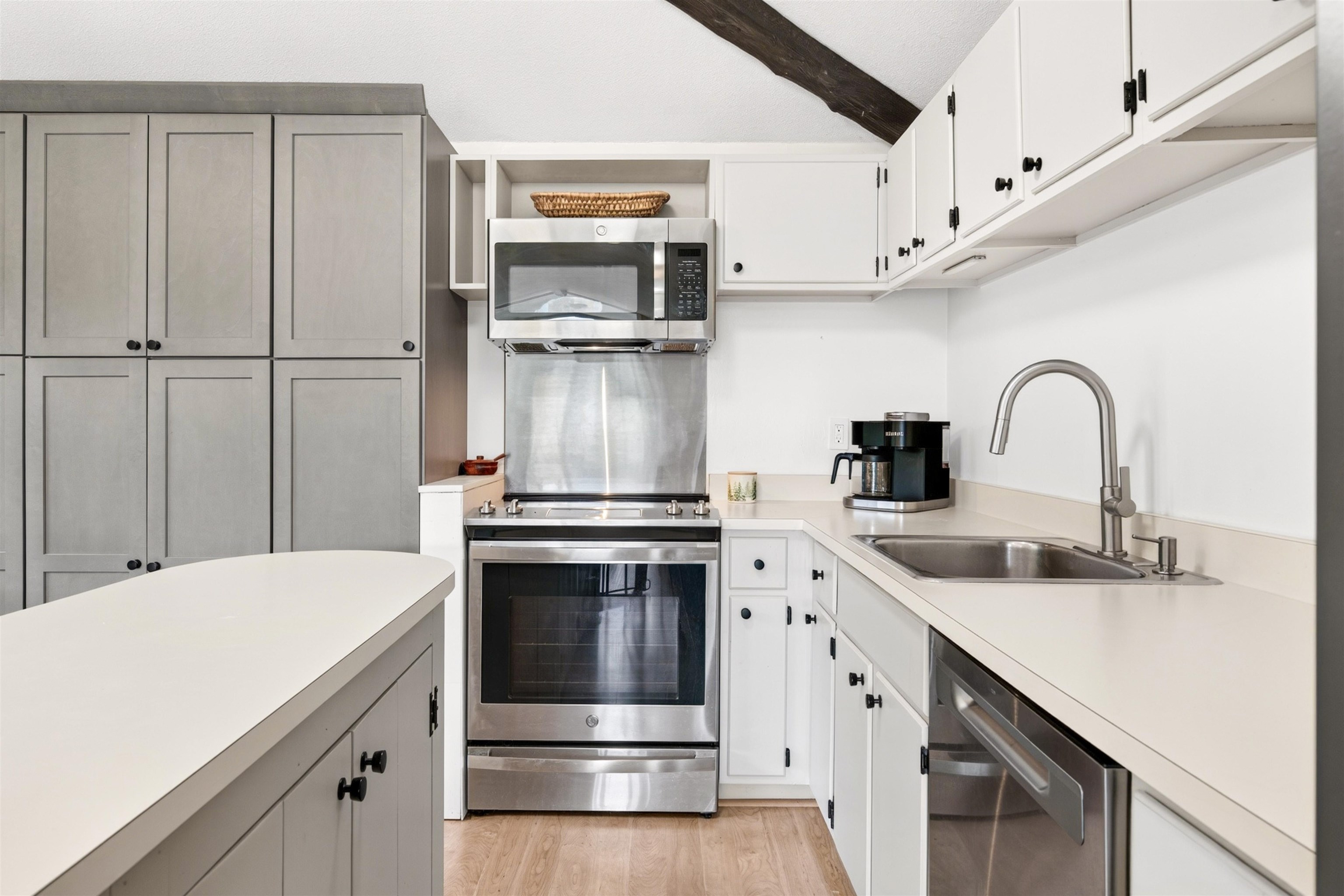 19 Winhall Condo Road Unit: 4