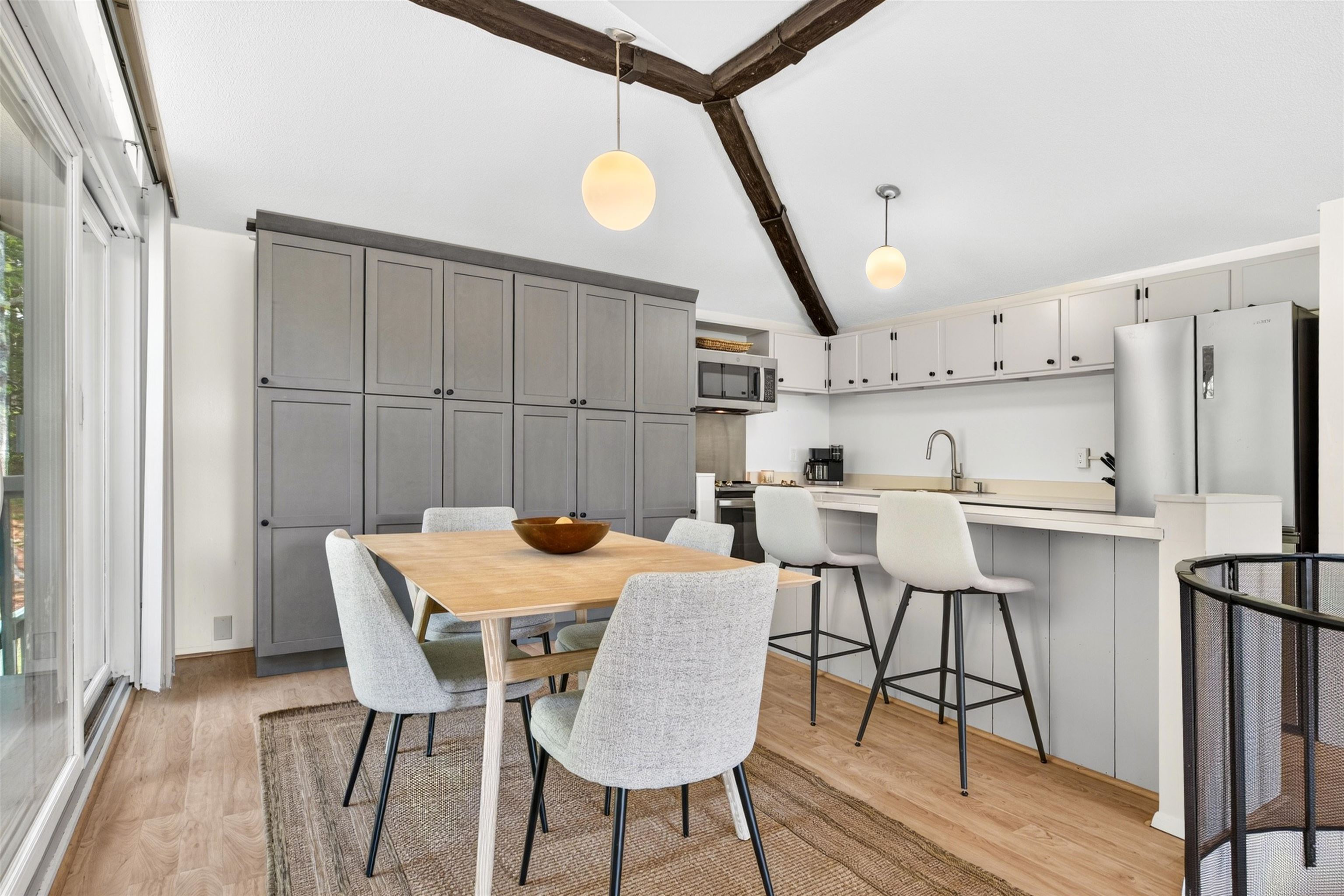 19 Winhall Condo Road Unit: 4