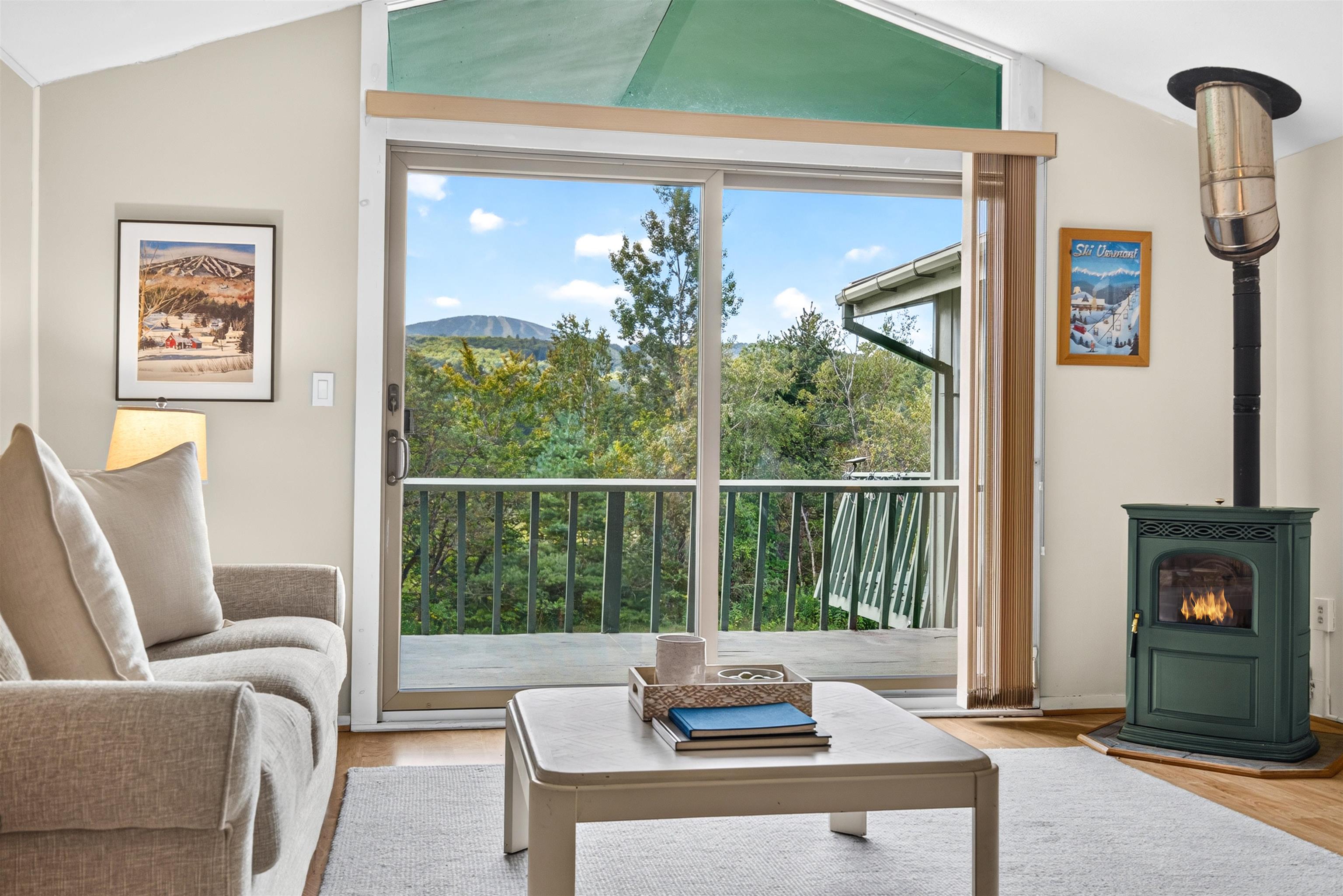 19 Winhall Condo Road Unit: 4