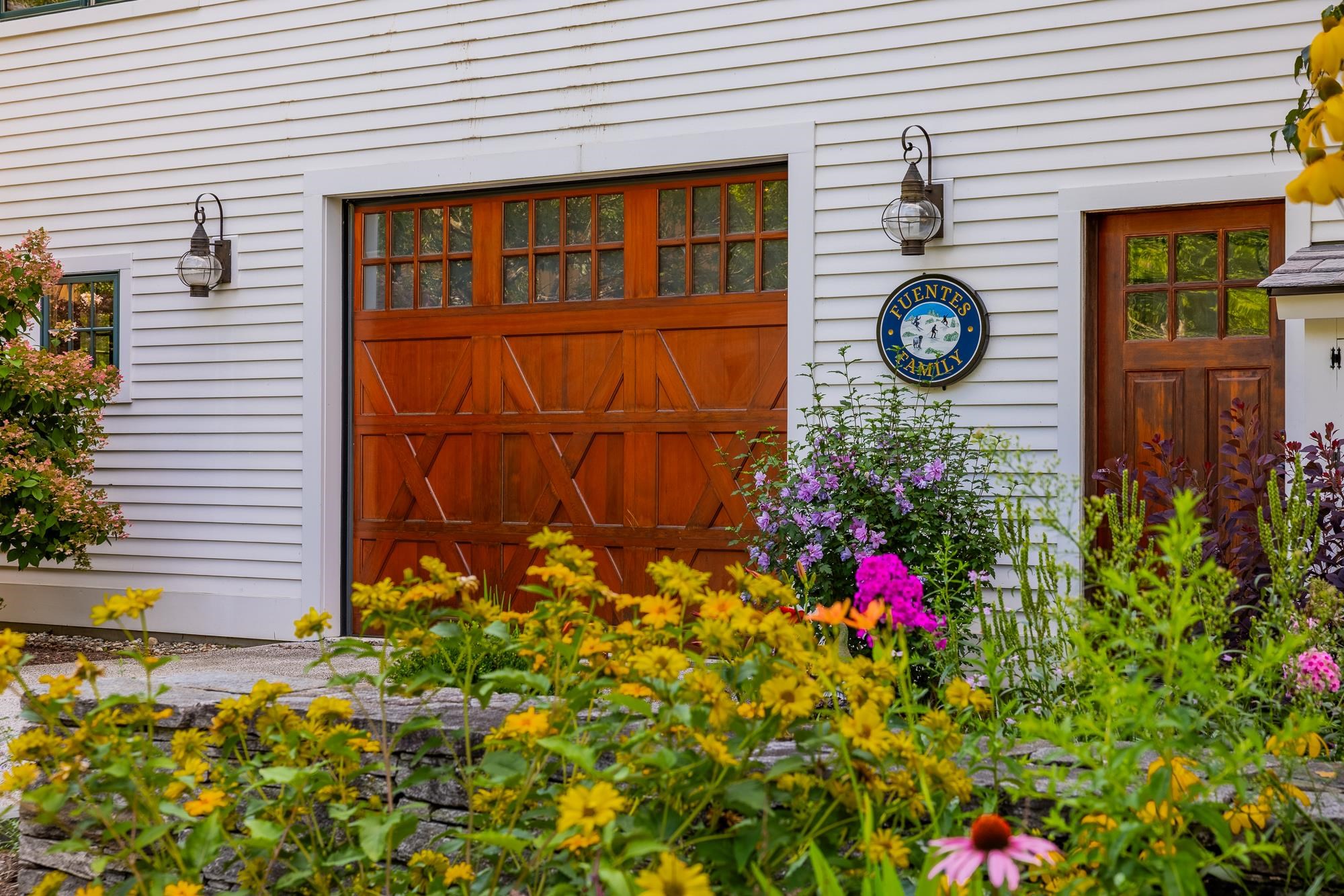 93 Elizabeth Court