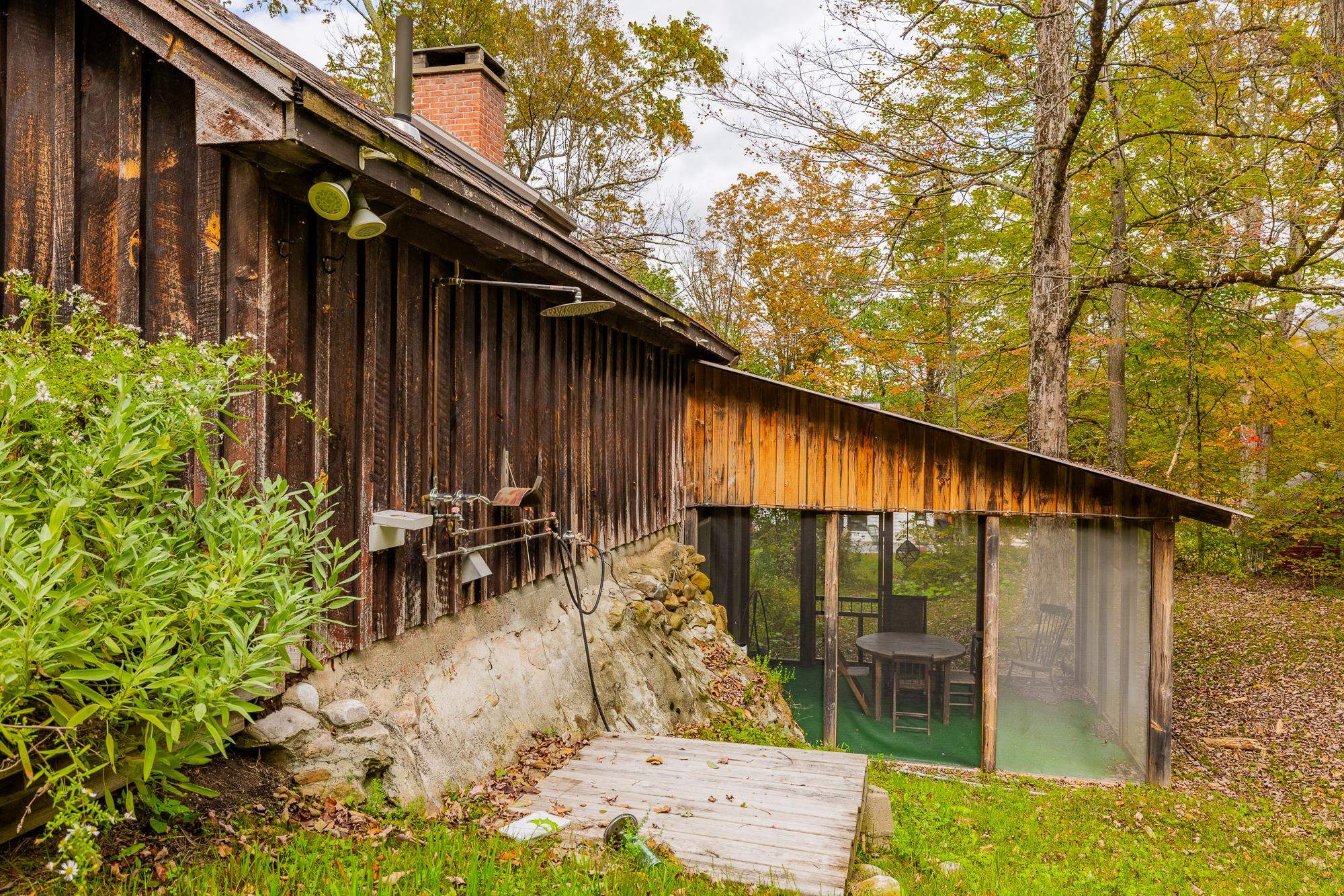 3936 North Road