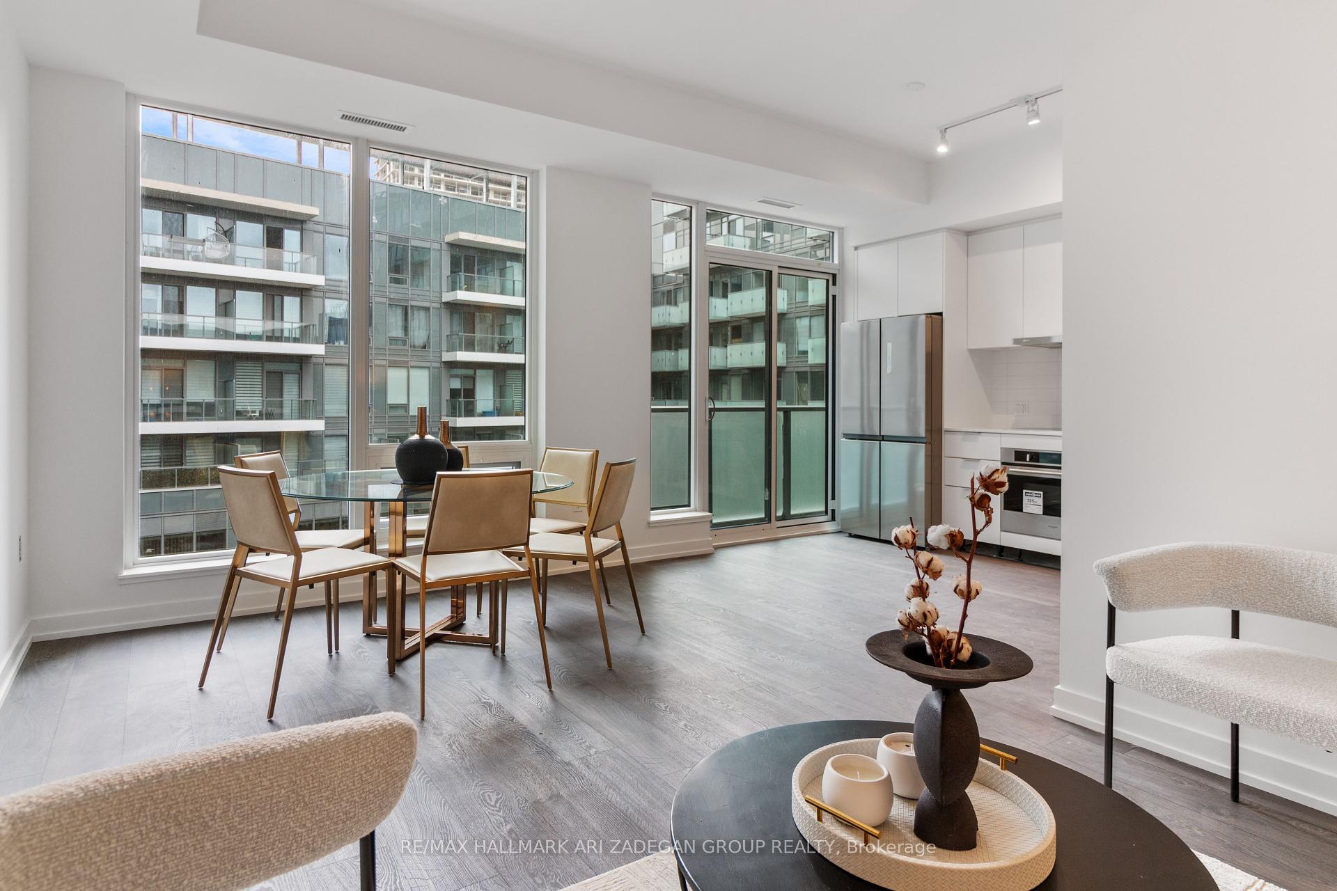 8 Olympic Gdn Drive S607, Toronto C14 Unit: S607