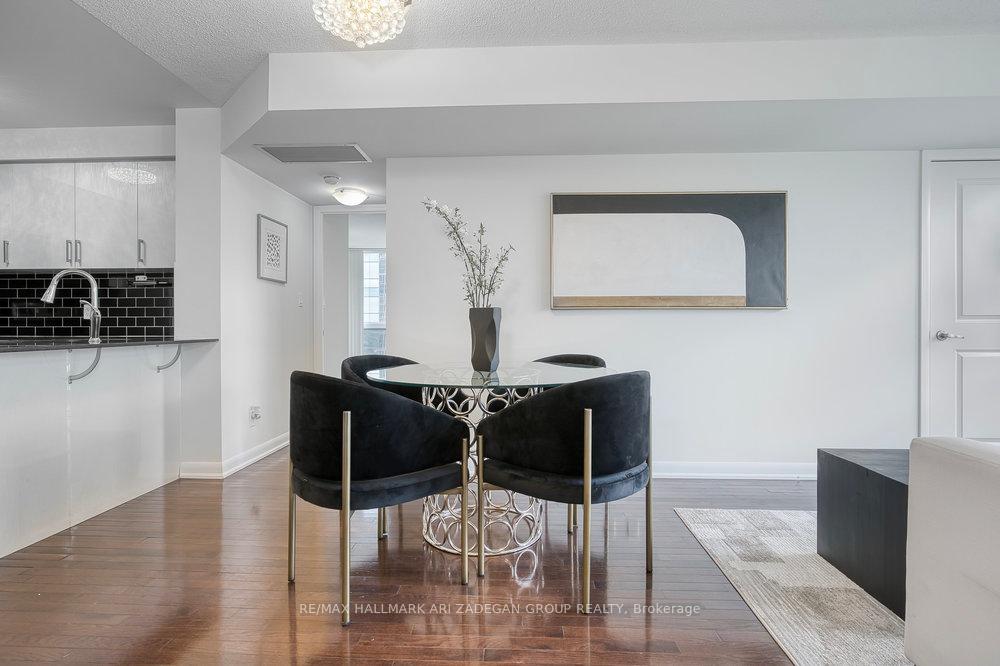 #1602 - 5791 Yonge Street, Toronto Unit: 1602