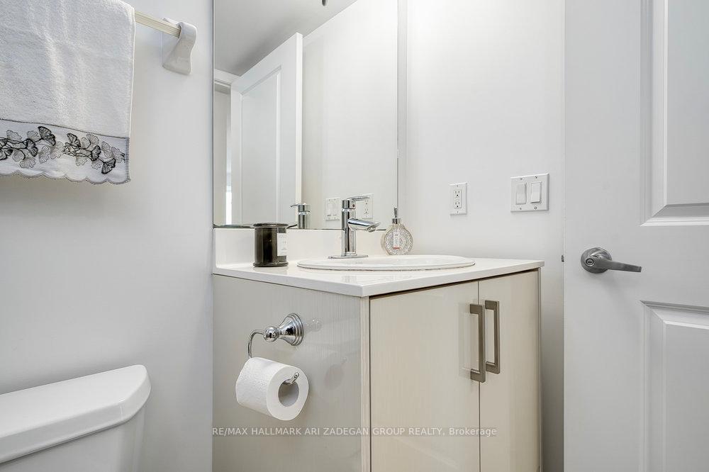 #1602 - 5791 Yonge Street, Toronto Unit: 1602