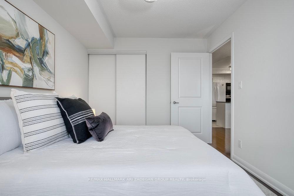 #1602 - 5791 Yonge Street, Toronto Unit: 1602