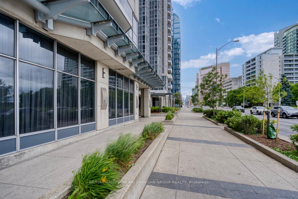 #1602 - 5791 Yonge Street, Toronto Unit: 1602