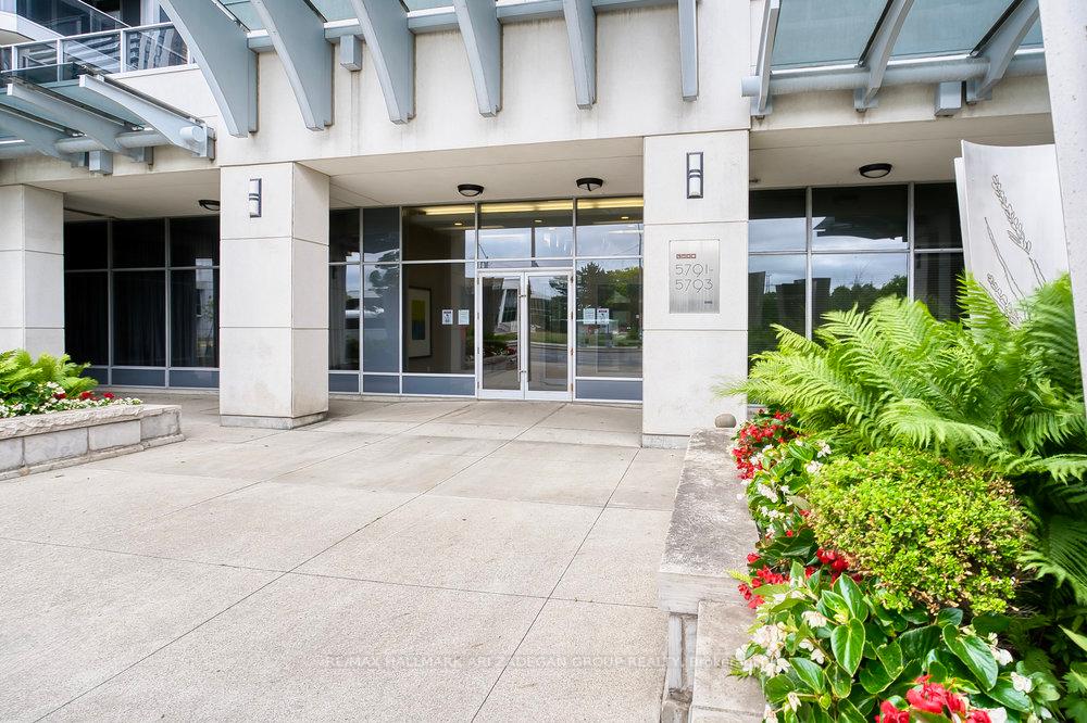#1602 - 5791 Yonge Street, Toronto Unit: 1602