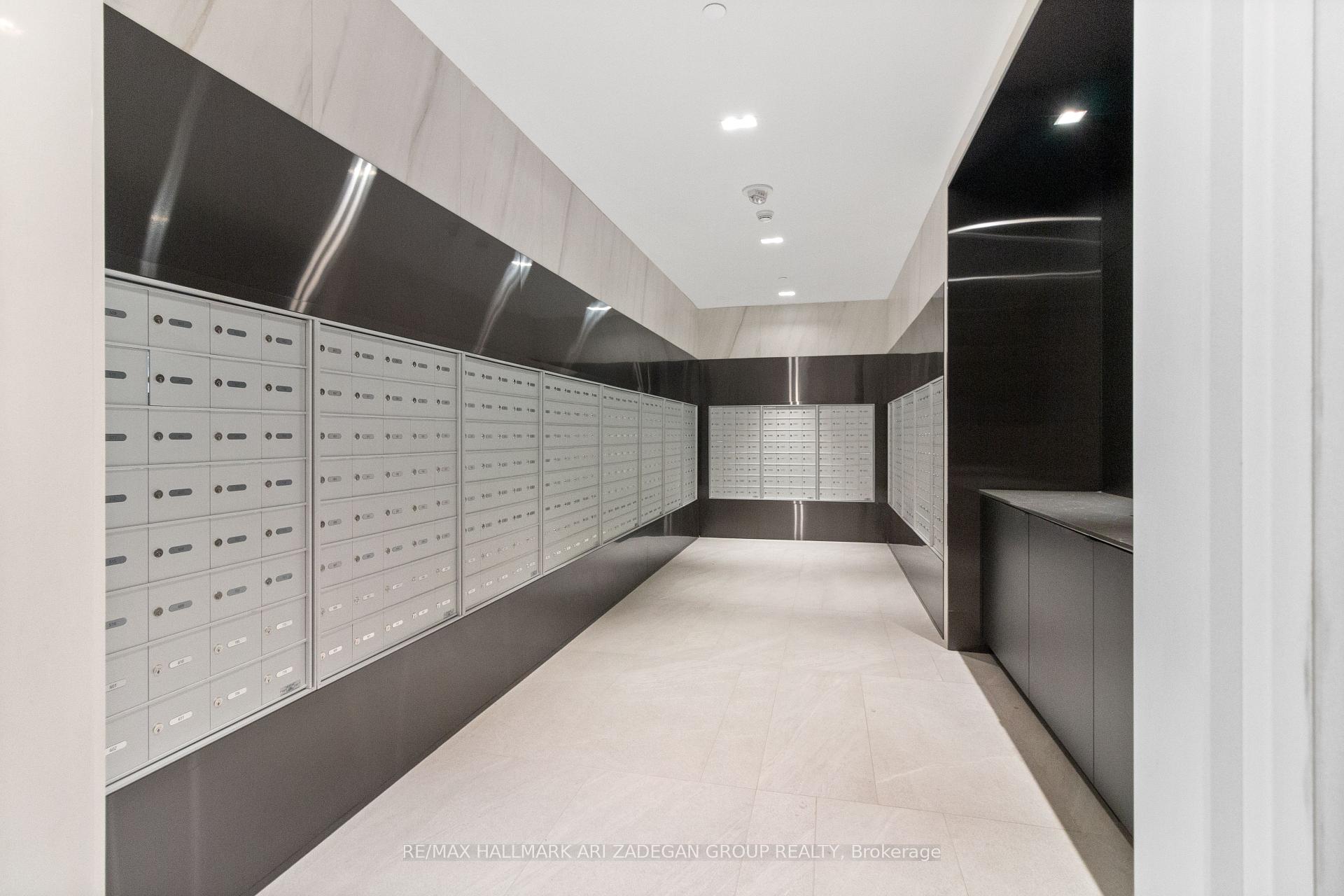 319 Jarvis Street 2511