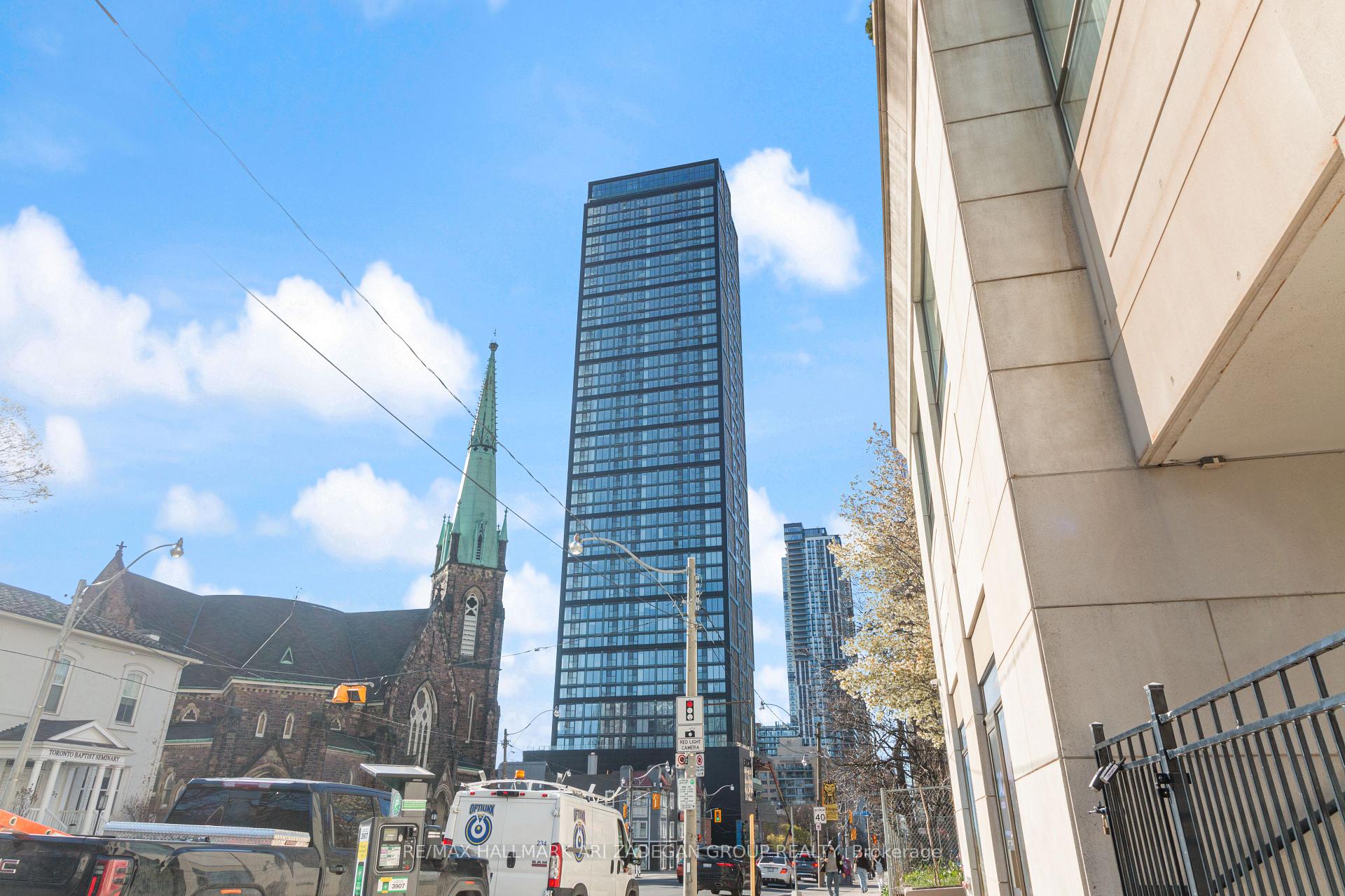 319 Jarvis Street 2511