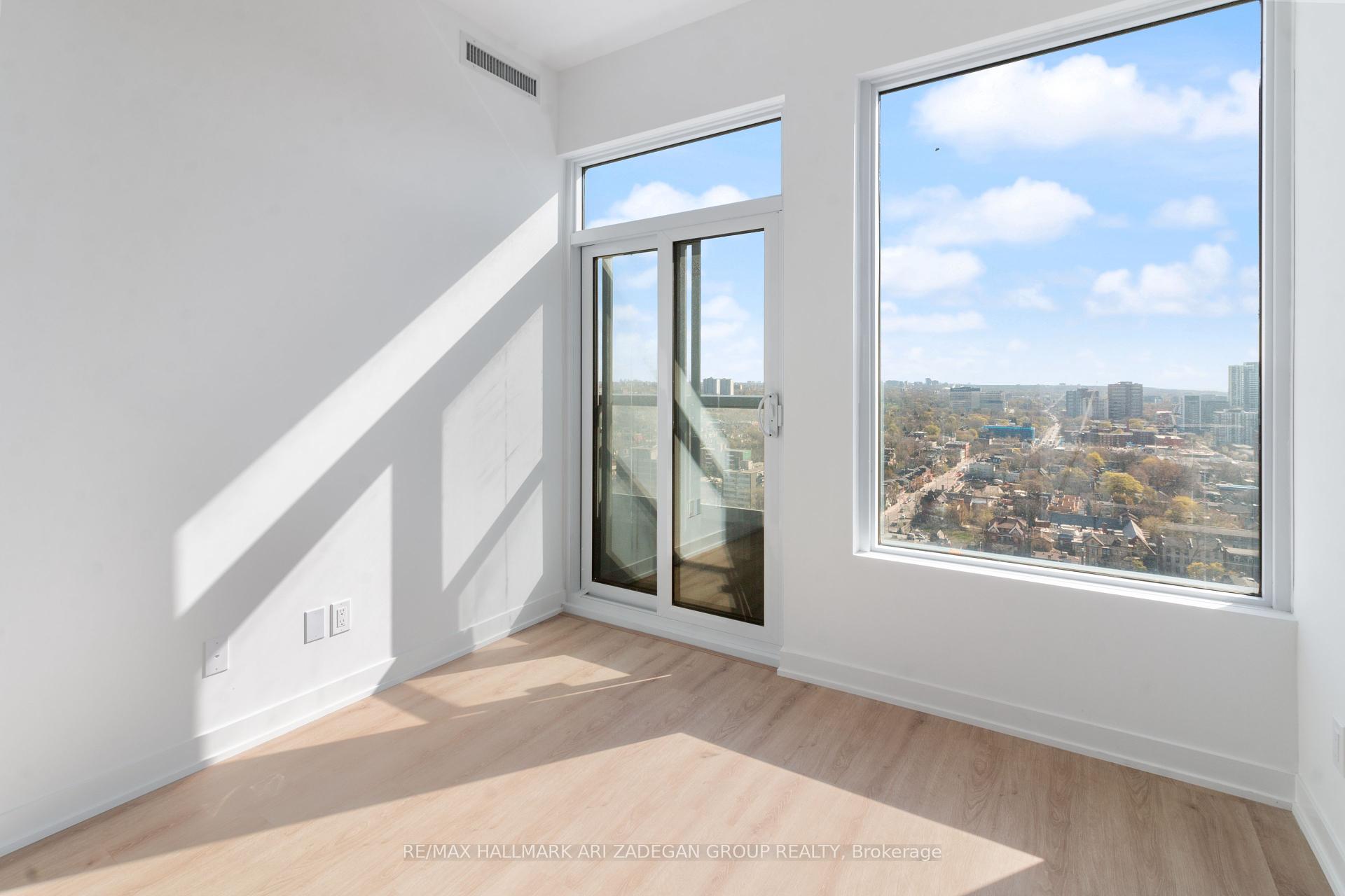 319 Jarvis Street 2511