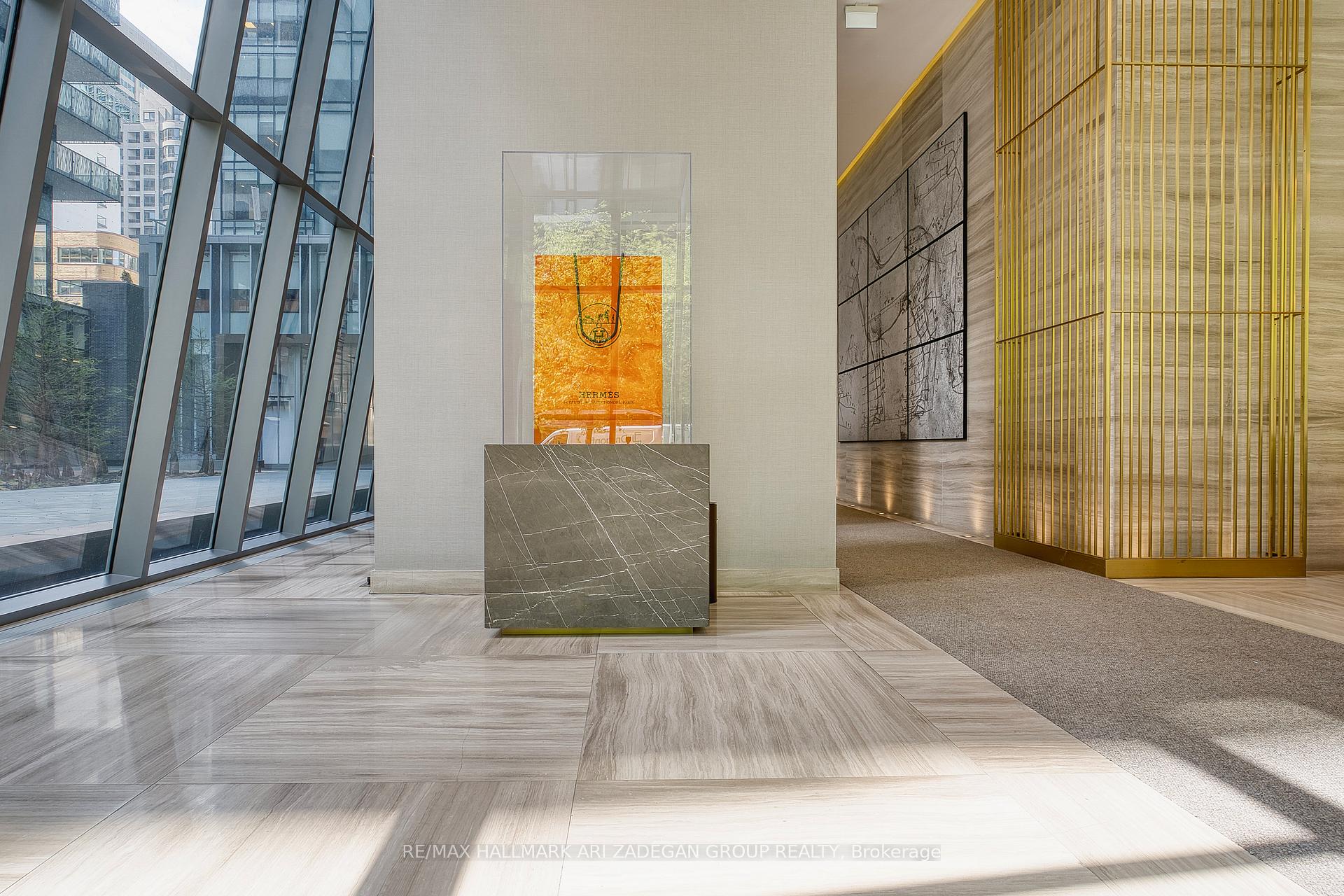 50 Charles Street E 1415