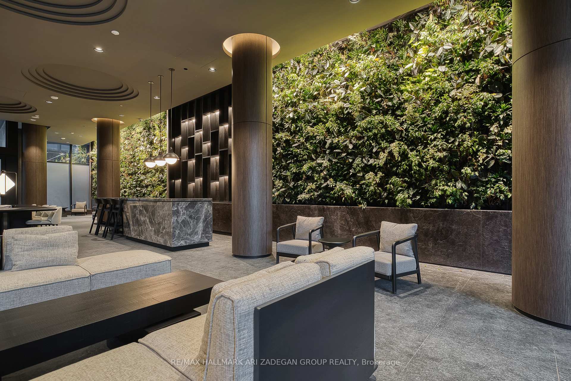 110 Broadway Avenue 1510 S