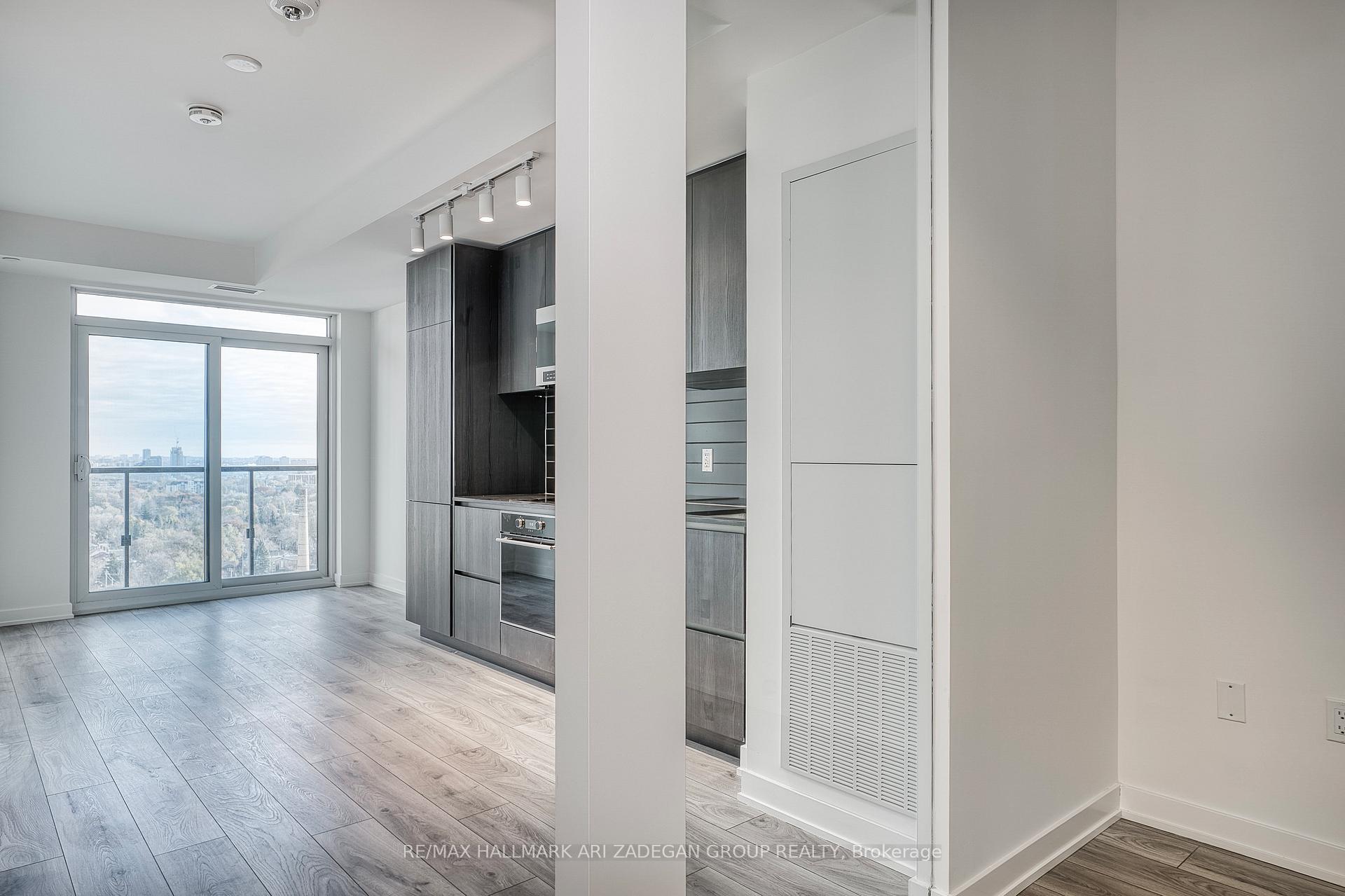 110 Broadway Avenue 1510 S