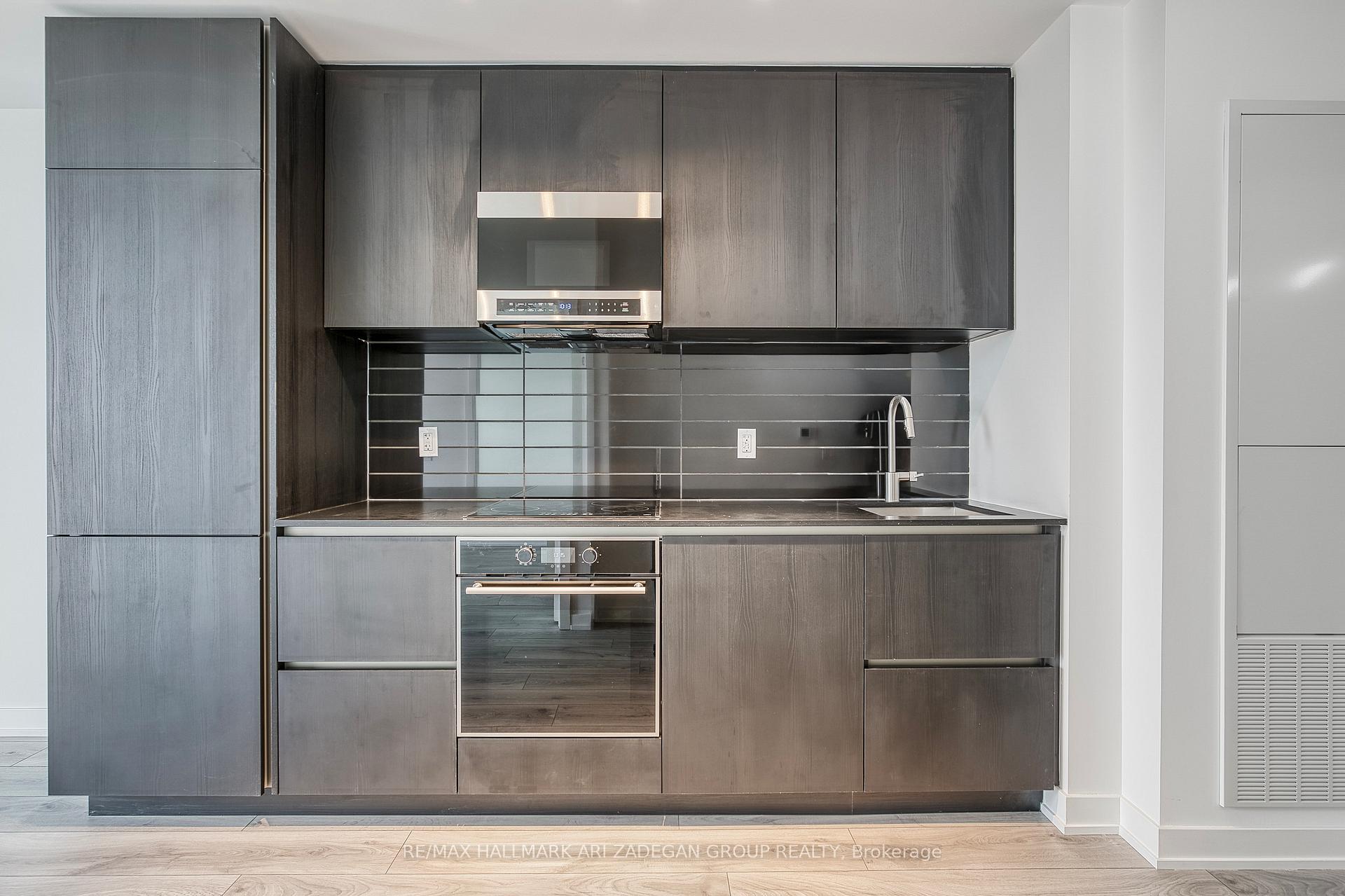 110 Broadway Avenue 1510 S