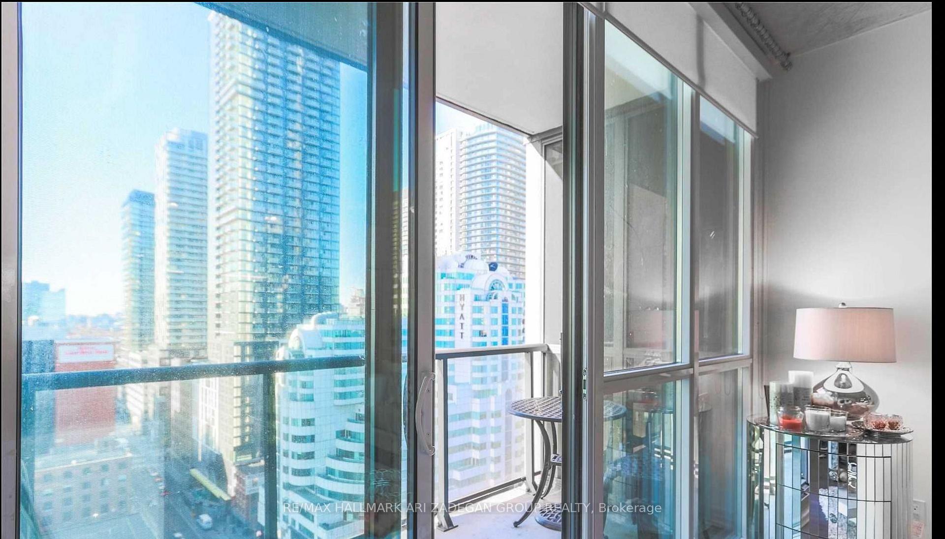 88 Blue Jays Way 1701