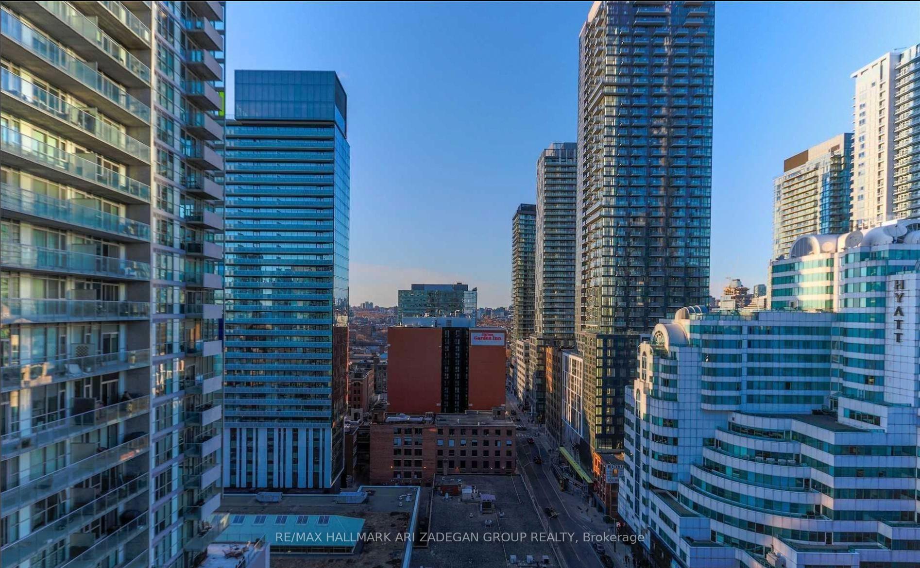 88 Blue Jays Way 1701