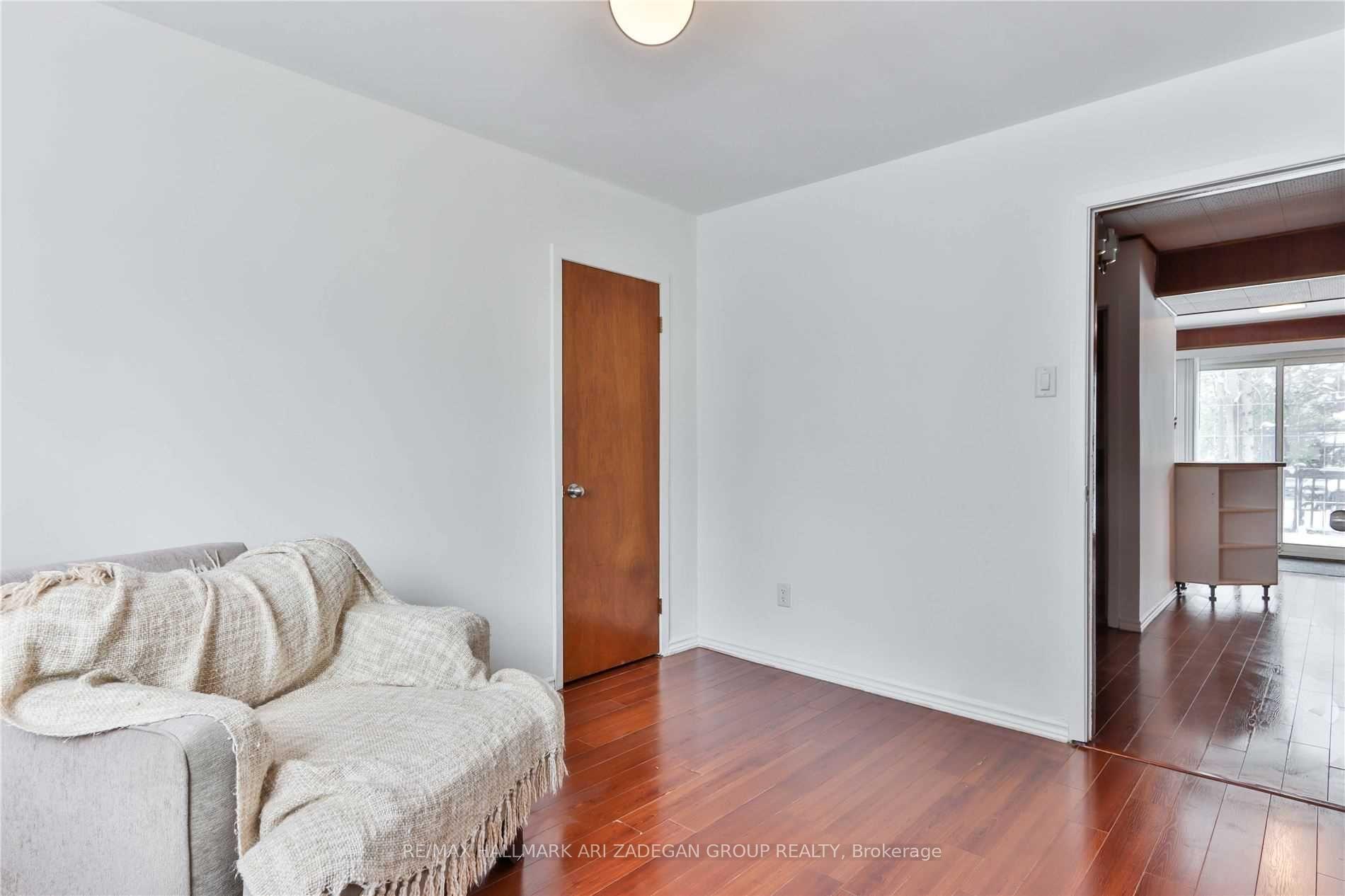 231 Goulding Avenue Lower Fl