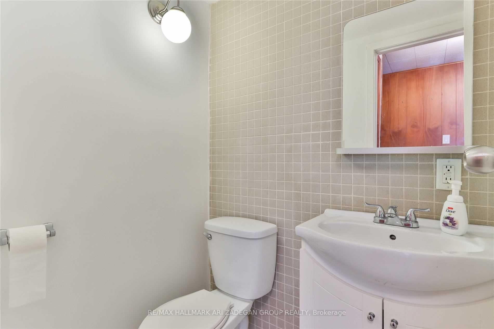 231 Goulding Avenue Lower Fl