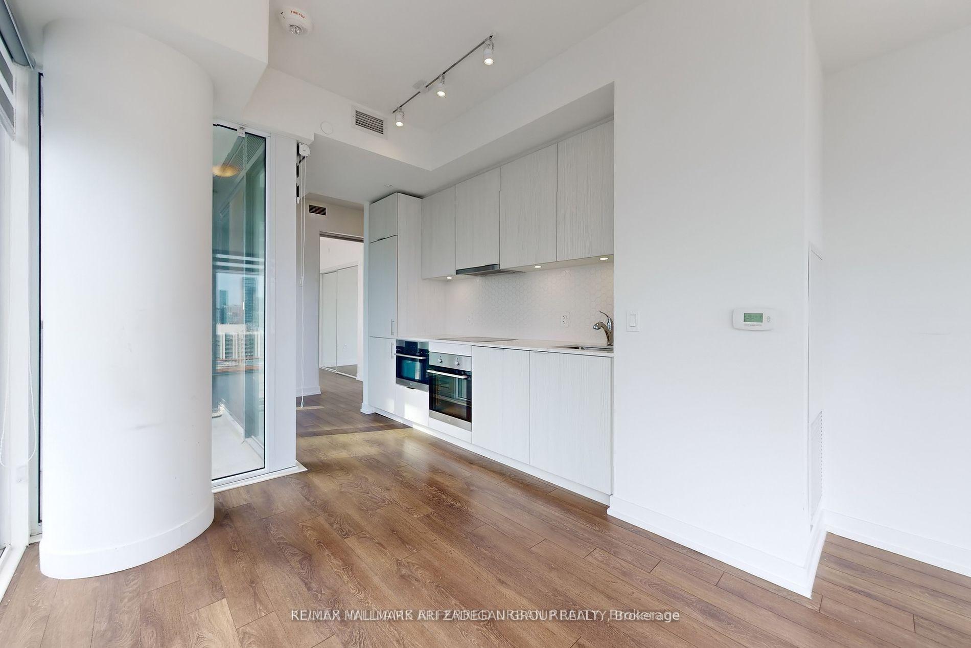 158 Front Street E 1908