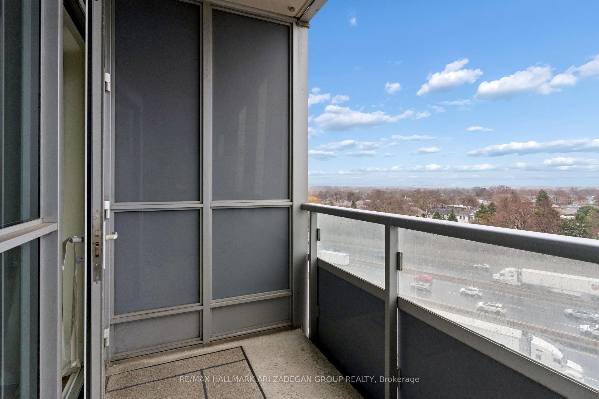 120 Harrison Garden Boulevard 907