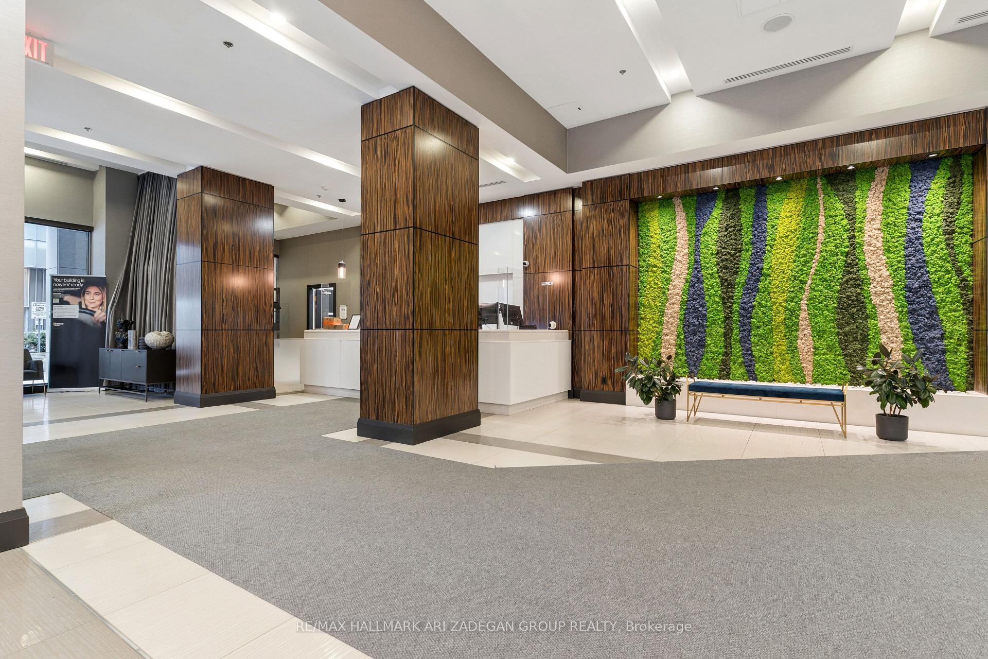 19 Grand Trunk Crescent 3108