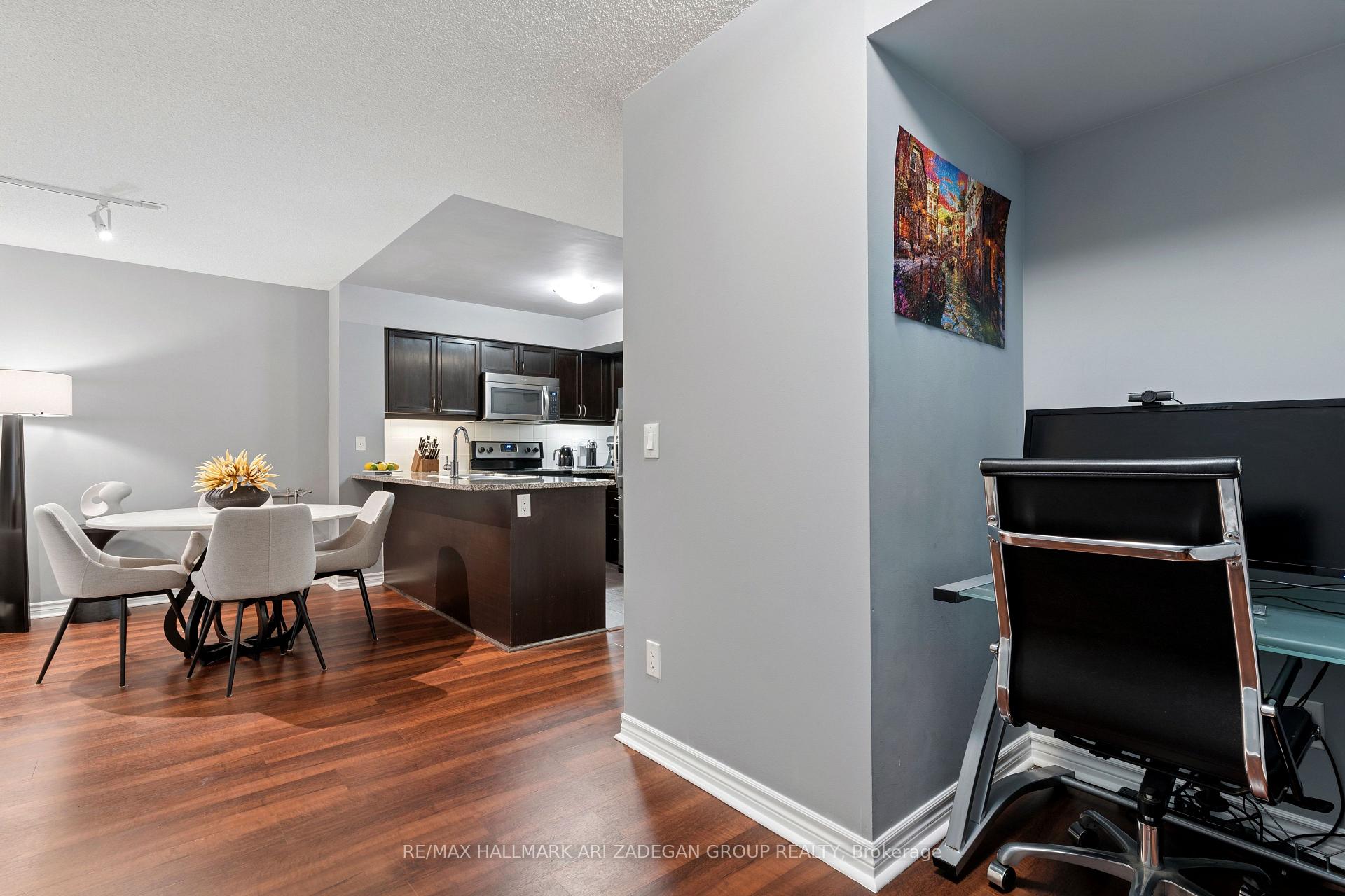 19 Grand Trunk Crescent 3108