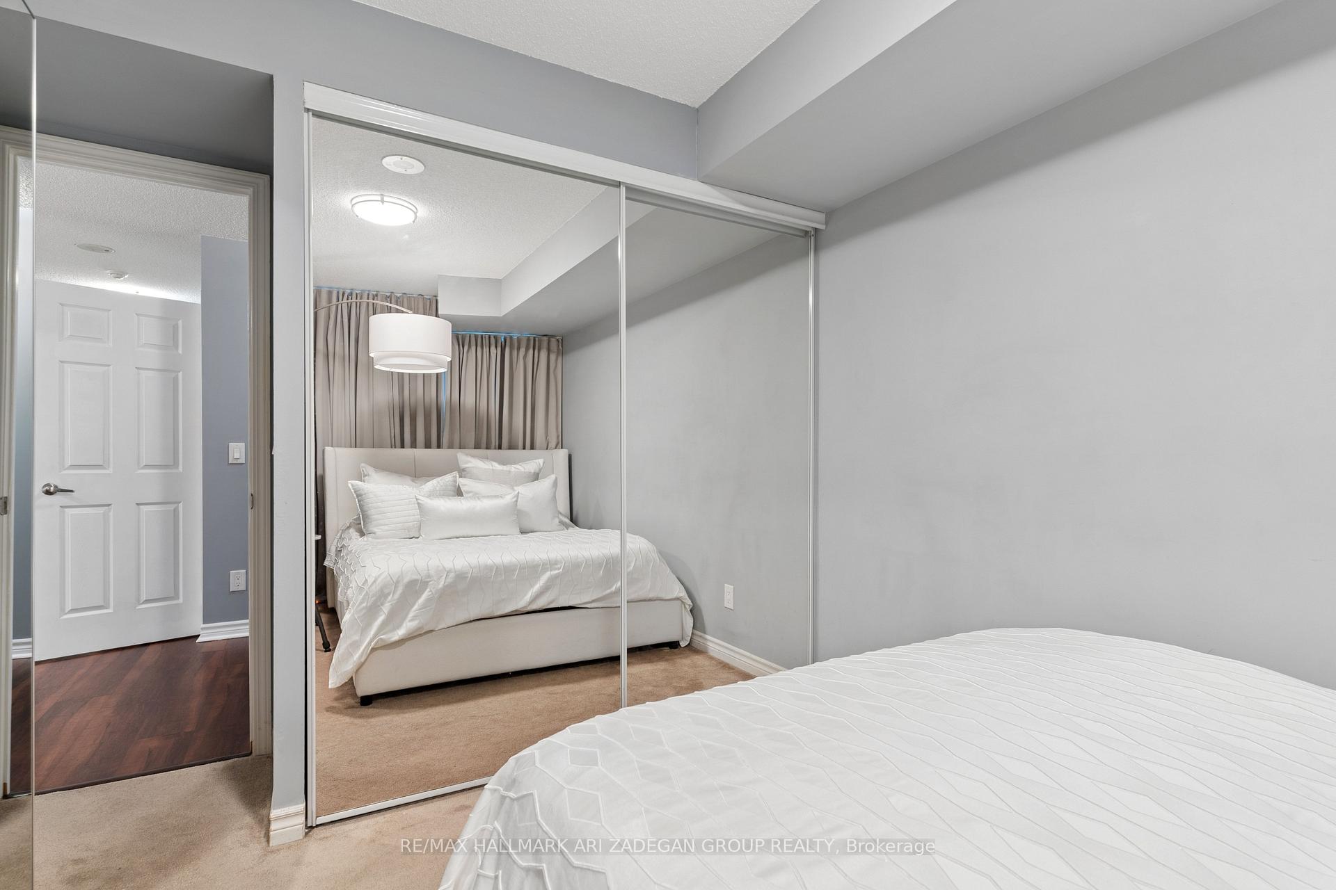 19 Grand Trunk Crescent 3108