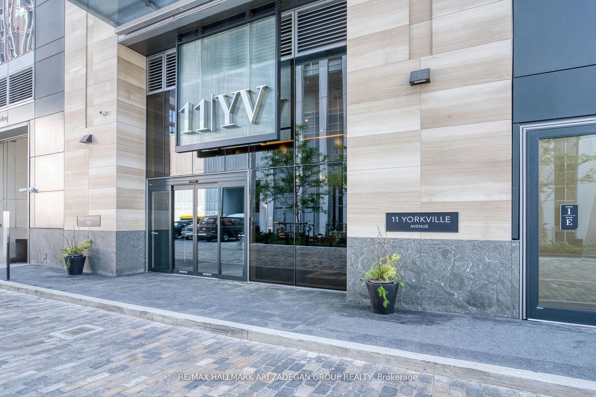 11 Yorkville Avenue 5806