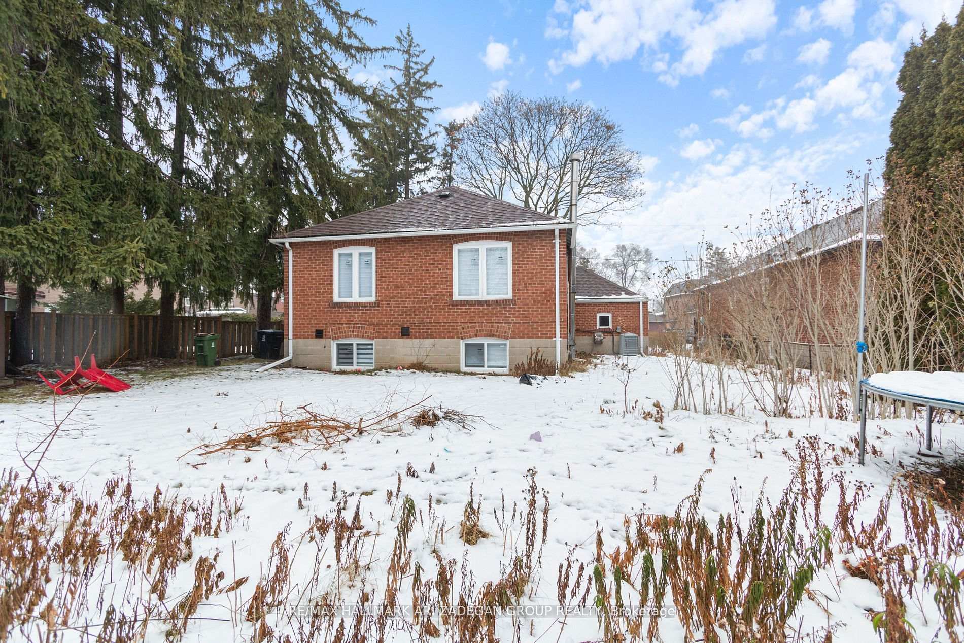 39 Laurelcrest Avenue Main, Toronto Unit: Main