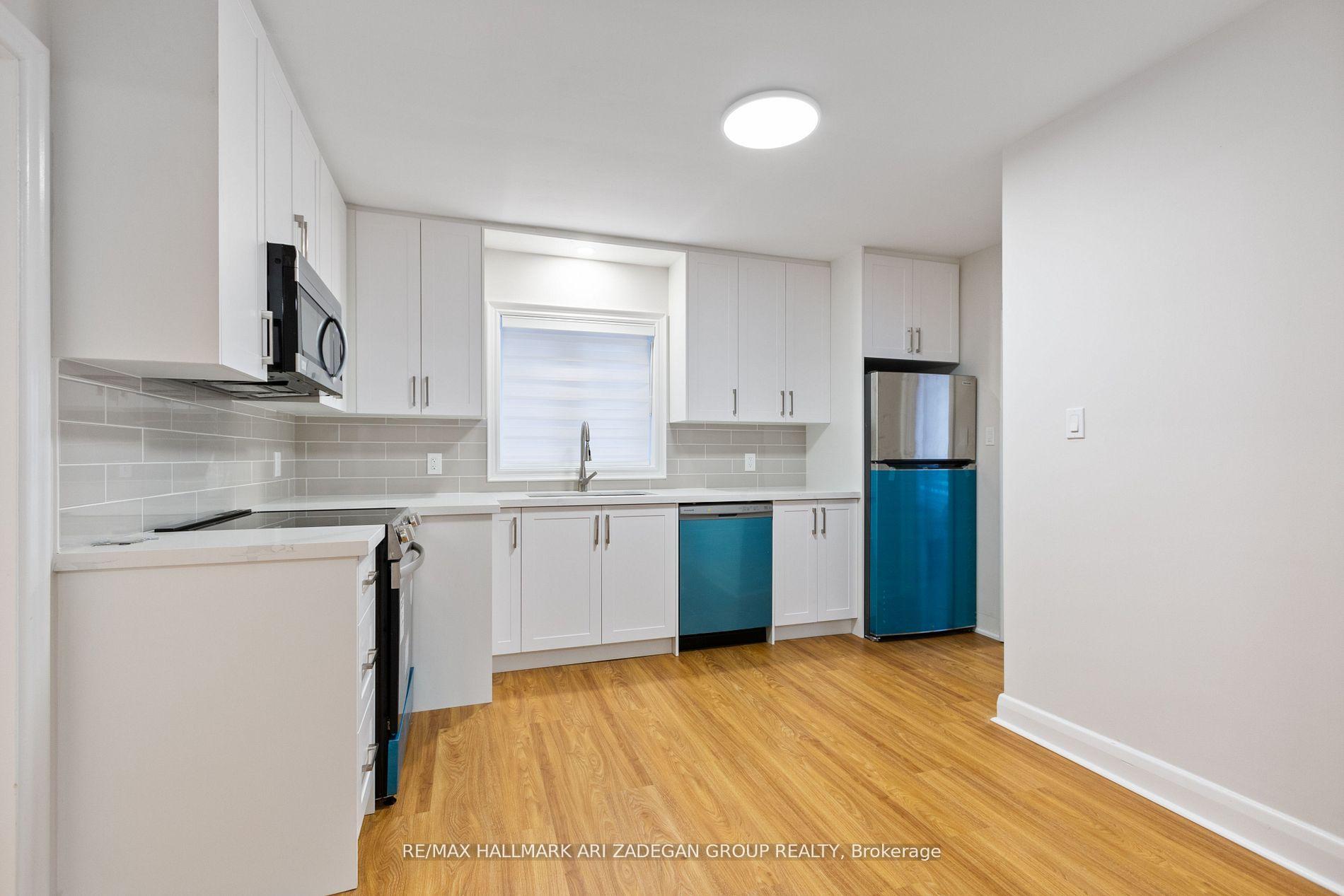 39 Laurelcrest Avenue Main, Toronto Unit: Main