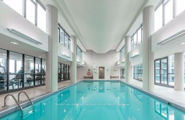 215 Fort York Boulevard 3301, Toronto Unit: 3301