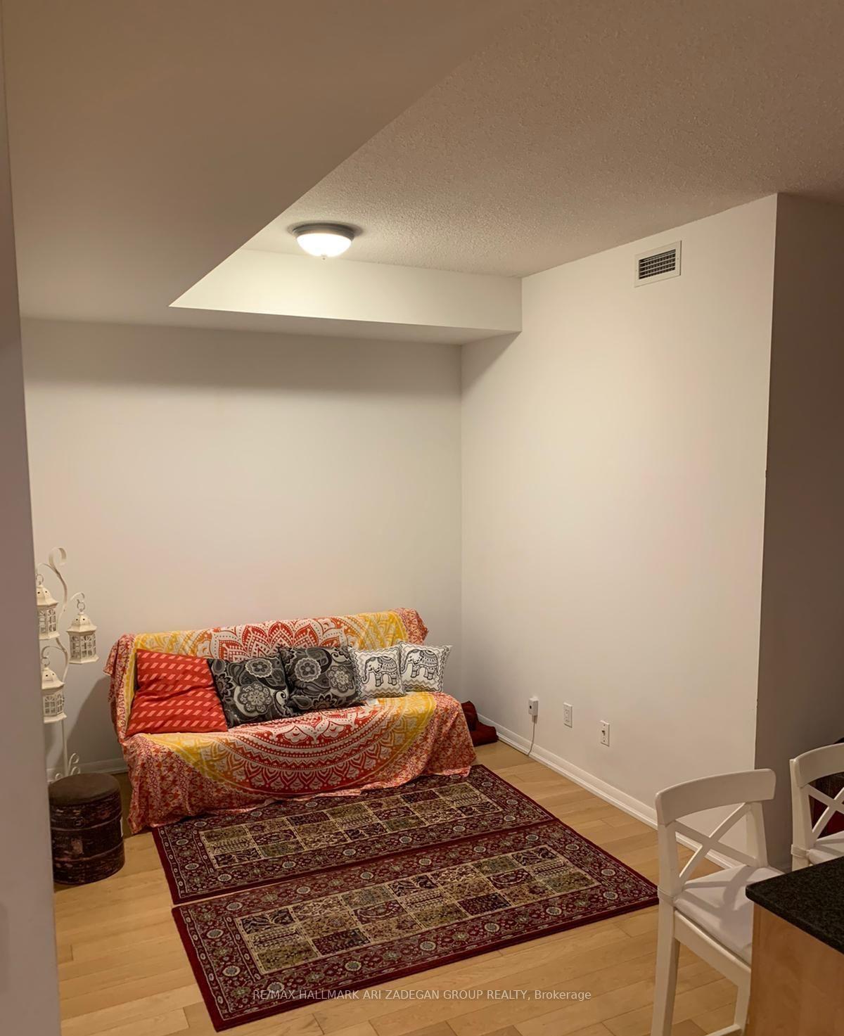215 Fort York Boulevard 3301, Toronto Unit: 3301