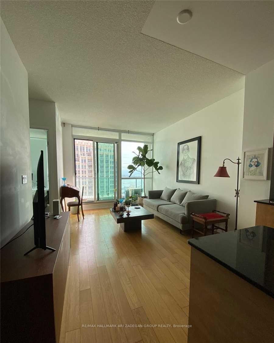 215 Fort York Boulevard 3301, Toronto Unit: 3301